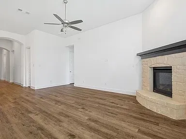 Single Family Residence For Rent in Denton County , 1417 Sumner Street, Aubrey, Texas 76227, 4 Bedroom, 3 Bathroom, 2 Garage spaces, 2,319 Sqft, built in 2021, mls#21375283, Real Estate Agent in Aubrey, Homes For Rent in Denton county, Homes For Rent in Aubrey, Realtor in Aubrey Texas, Real Estate Brokerage Independent Realty Texas, Luminita Cordes Realtor