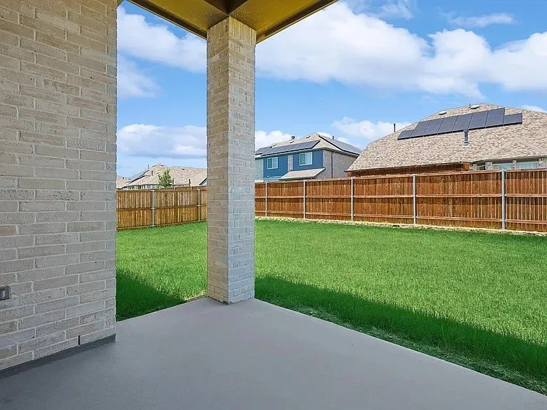 Single Family Residence For Rent in Denton County , 1417 Sumner Street, Aubrey, Texas 76227, 4 Bedroom, 3 Bathroom, 2 Garage spaces, 2,319 Sqft, built in 2021, mls#21375283, Real Estate Agent in Aubrey, Homes For Rent in Denton county, Homes For Rent in Aubrey, Realtor in Aubrey Texas, Real Estate Brokerage Independent Realty Texas, Luminita Cordes Realtor