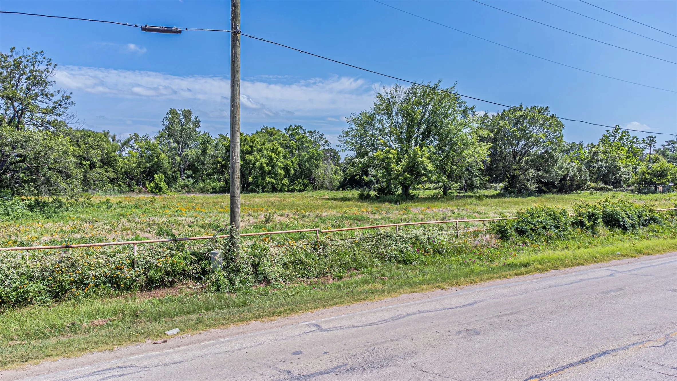 Unimproved Land For Sale in Dallas County , 1407 W Simonds Road, Seagoville, Texas 75159, 0, 0, Garage spaces, 0 Sqft, built in 0, mls#21375584, Real Estate Agent in Seagoville, Homes For Sale in Dallas county, Homes For Sale in Seagoville, Realtor in Seagoville Texas, Real Estate Brokerage Independent Realty Texas, Luminita Cordes Realtor