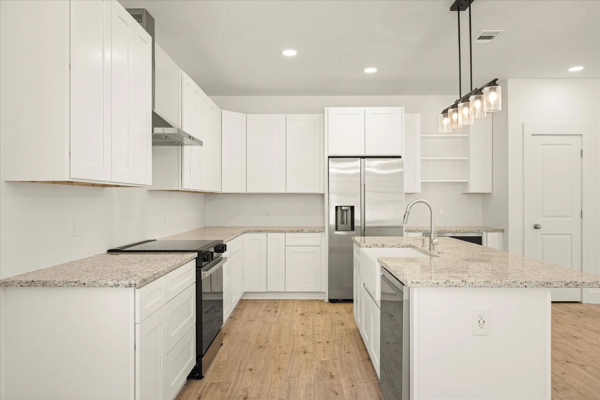 Single Family Residence For Sale in Erath County , 4470 Skyline Drive, Bluff Dale, Texas 76433, 3 Bedroom, 3 Bathroom, 1 Garage spaces, 1,836 Sqft, built in 2026, mls#21373589, Real Estate Agent in Bluff Dale, Homes For Sale in Erath county, Homes For Sale in Bluff Dale, Realtor in Bluff Dale Texas, Real Estate Brokerage Independent Realty Texas, Luminita Cordes Realtor