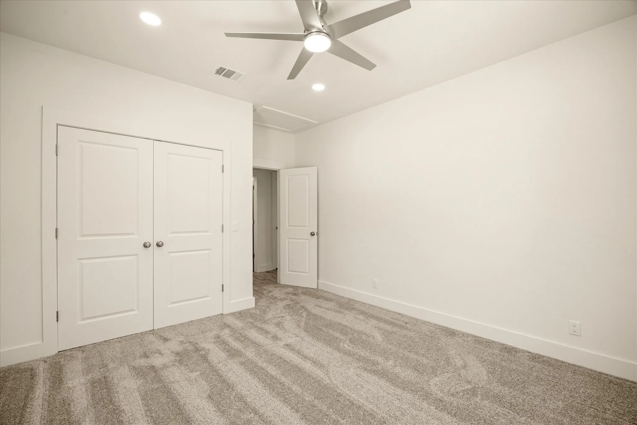 Single Family Residence For Sale in Erath County , 4470 Skyline Drive, Bluff Dale, Texas 76433, 3 Bedroom, 3 Bathroom, 1 Garage spaces, 1,836 Sqft, built in 2026, mls#21373589, Real Estate Agent in Bluff Dale, Homes For Sale in Erath county, Homes For Sale in Bluff Dale, Realtor in Bluff Dale Texas, Real Estate Brokerage Independent Realty Texas, Luminita Cordes Realtor