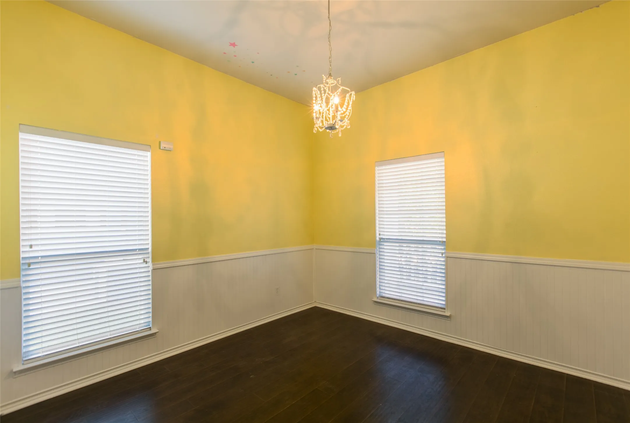 Single Family Residence For Rent in Denton County , 1812 Forsythe Drive, Savannah, Texas 76227, 4 Bedroom, 2 Bathroom, 2 Garage spaces, 1,759 Sqft, built in 2004, mls#21375586, Real Estate Agent in Savannah, Homes For Rent in Denton county, Homes For Rent in Savannah, Realtor in Savannah Texas, Real Estate Brokerage Independent Realty Texas, Luminita Cordes Realtor
