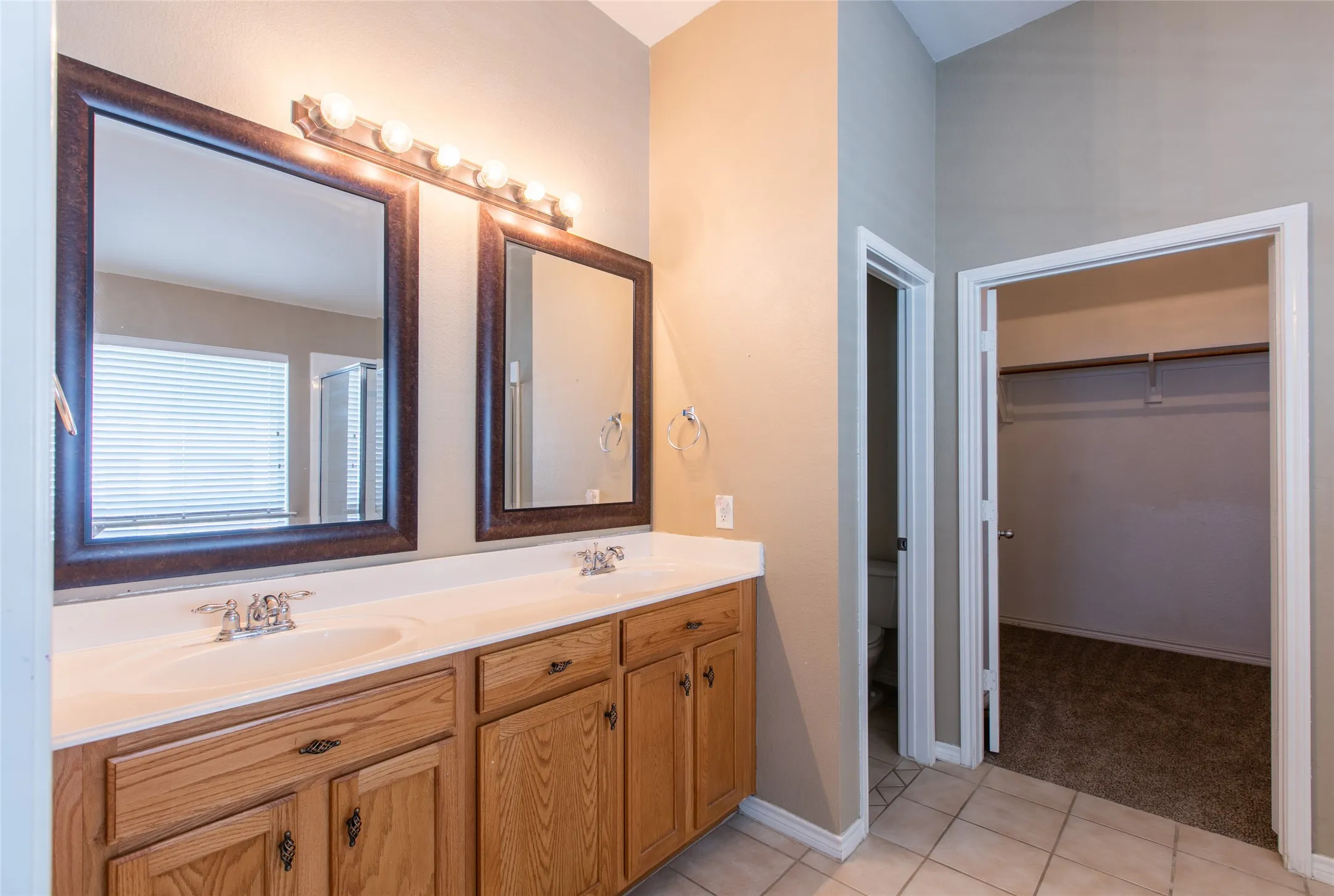Single Family Residence For Rent in Denton County , 1812 Forsythe Drive, Savannah, Texas 76227, 4 Bedroom, 2 Bathroom, 2 Garage spaces, 1,759 Sqft, built in 2004, mls#21375586, Real Estate Agent in Savannah, Homes For Rent in Denton county, Homes For Rent in Savannah, Realtor in Savannah Texas, Real Estate Brokerage Independent Realty Texas, Luminita Cordes Realtor