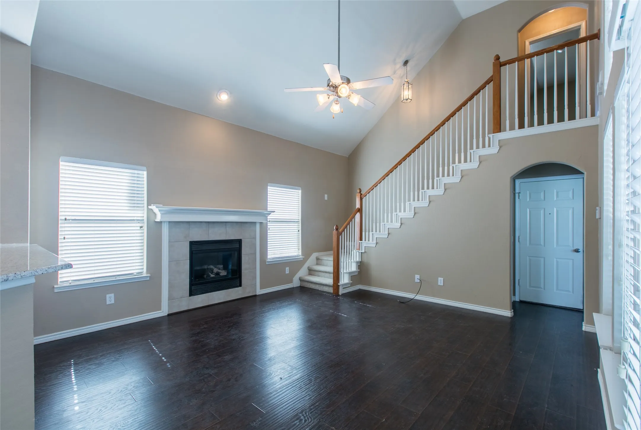 Single Family Residence For Rent in Denton County , 1812 Forsythe Drive, Savannah, Texas 76227, 4 Bedroom, 2 Bathroom, 2 Garage spaces, 1,759 Sqft, built in 2004, mls#21375586, Real Estate Agent in Savannah, Homes For Rent in Denton county, Homes For Rent in Savannah, Realtor in Savannah Texas, Real Estate Brokerage Independent Realty Texas, Luminita Cordes Realtor
