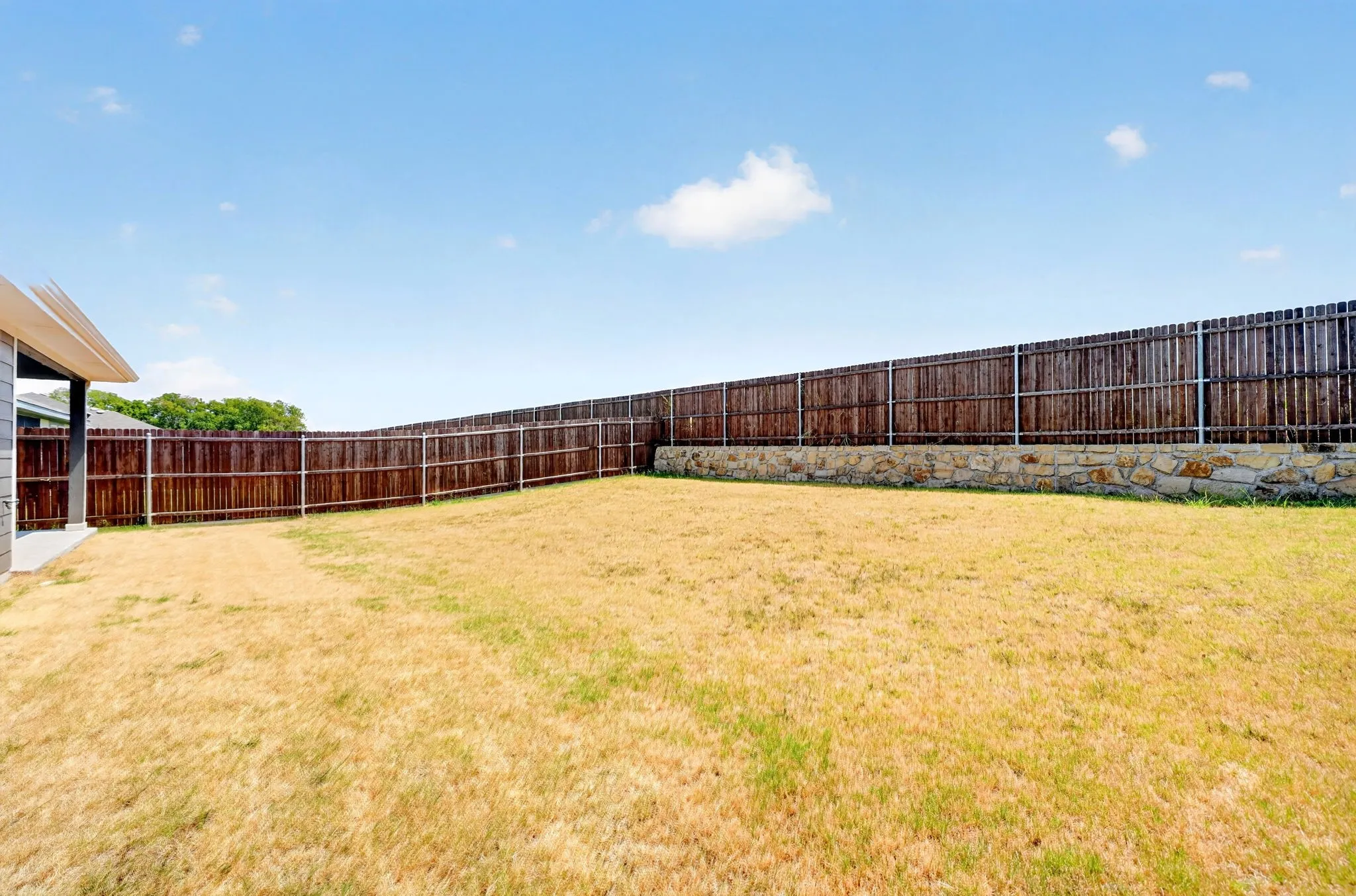 Single Family Residence For Sale in Collin County , 520 Creek End Drive, Princeton, Texas 75407, 4 Bedroom, 2 Bathroom, 2 Garage spaces, 1,746 Sqft, built in 2023, mls#21368240, Real Estate Agent in Princeton, Homes For Sale in Collin county, Homes For Sale in Princeton, Realtor in Princeton Texas, Real Estate Brokerage Independent Realty Texas, Luminita Cordes Realtor