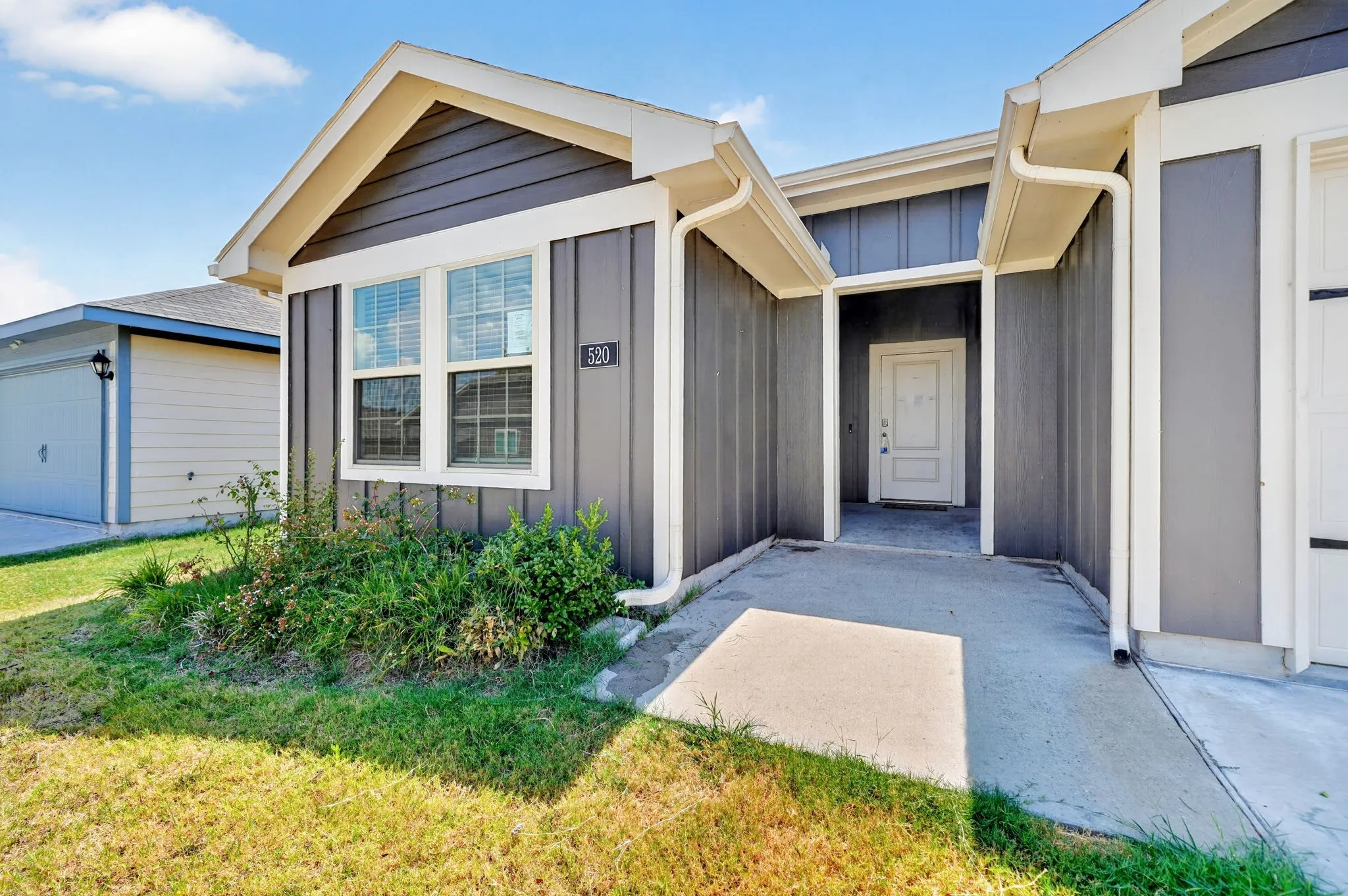 Single Family Residence For Sale in Collin County , 520 Creek End Drive, Princeton, Texas 75407, 4 Bedroom, 2 Bathroom, 2 Garage spaces, 1,746 Sqft, built in 2023, mls#21368240, Real Estate Agent in Princeton, Homes For Sale in Collin county, Homes For Sale in Princeton, Realtor in Princeton Texas, Real Estate Brokerage Independent Realty Texas, Luminita Cordes Realtor