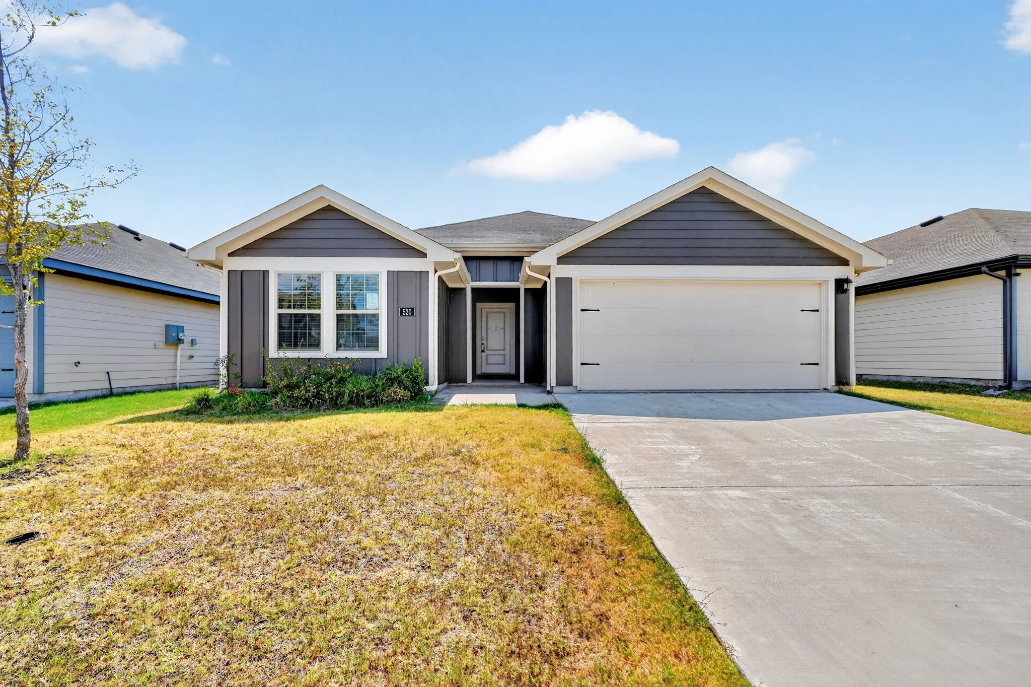 Single Family Residence For Sale in Collin County , 520 Creek End Drive, Princeton, Texas 75407, 4 Bedroom, 2 Bathroom, 2 Garage spaces, 1,746 Sqft, built in 2023, mls#21368240, Real Estate Agent in Princeton, Homes For Sale in Collin county, Homes For Sale in Princeton, Realtor in Princeton Texas, Real Estate Brokerage Independent Realty Texas, Luminita Cordes Realtor