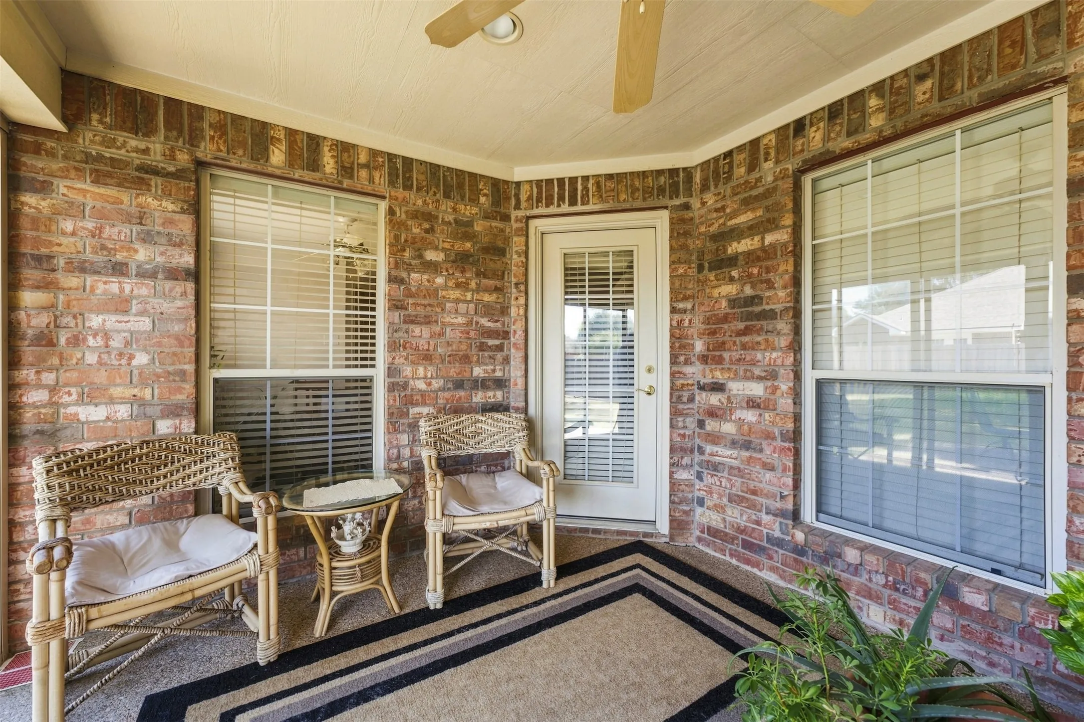 Single Family Residence For Sale in Mc Lennan County , 1209 Heatherwood, Hewitt, Texas 76643, 4 Bedroom, 3 Bathroom, 2 Garage spaces, 2,025 Sqft, built in 2001, mls#21375540, Real Estate Agent in Hewitt, Homes For Sale in Mc Lennan county, Homes For Sale in Hewitt, Realtor in Hewitt Texas, Real Estate Brokerage Independent Realty Texas, Luminita Cordes Realtor
