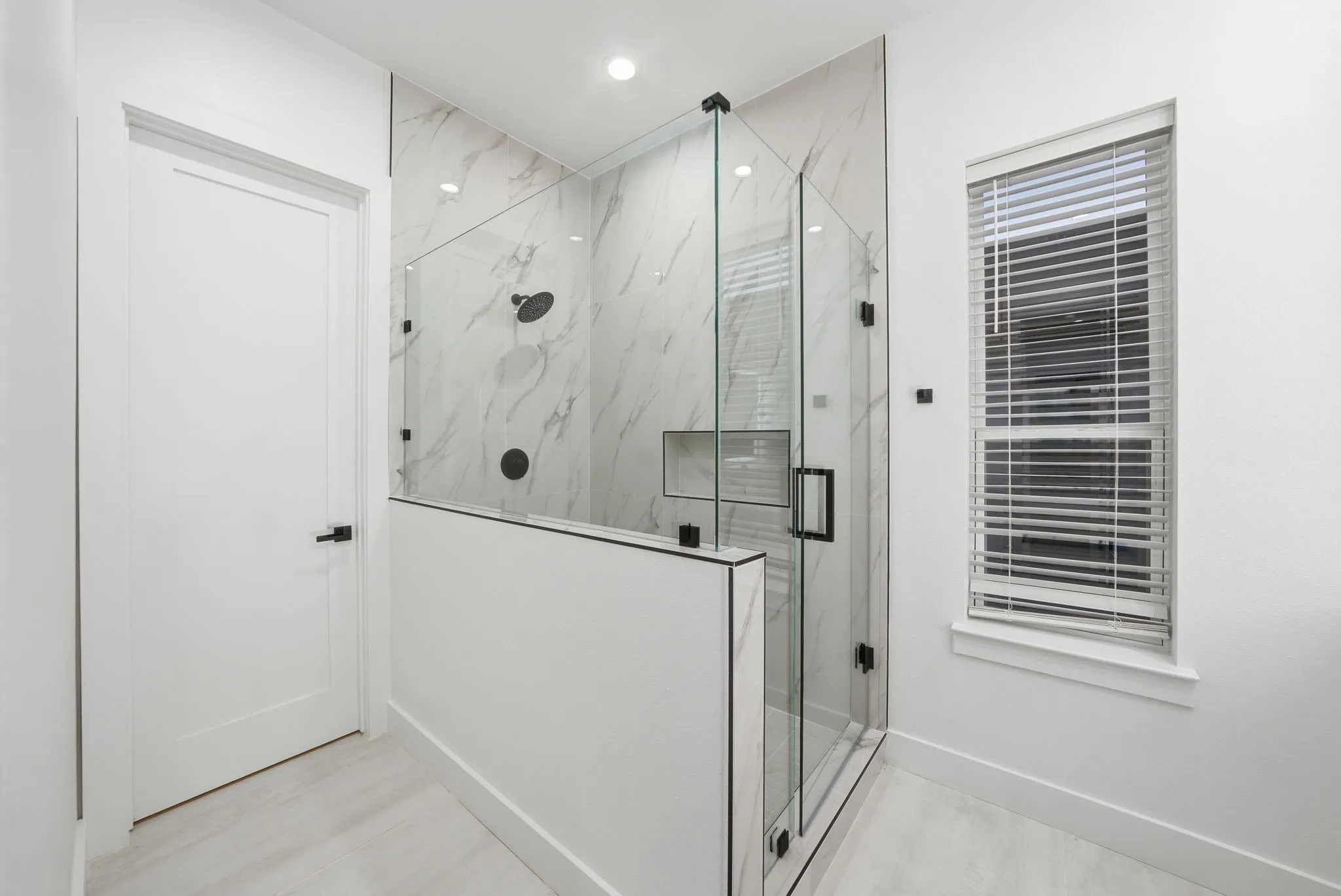 Townhouse For Rent in Dallas County , 310 E 7th Street, Dallas, Texas 75203, 3 Bedroom, 3 Bathroom, 2 Garage spaces, 2,399 Sqft, built in 2025, mls#21370708, Real Estate Agent in Dallas, Homes For Rent in Dallas county, Homes For Rent in Dallas, Realtor in Dallas Texas, Real Estate Brokerage Independent Realty Texas, Luminita Cordes Realtor