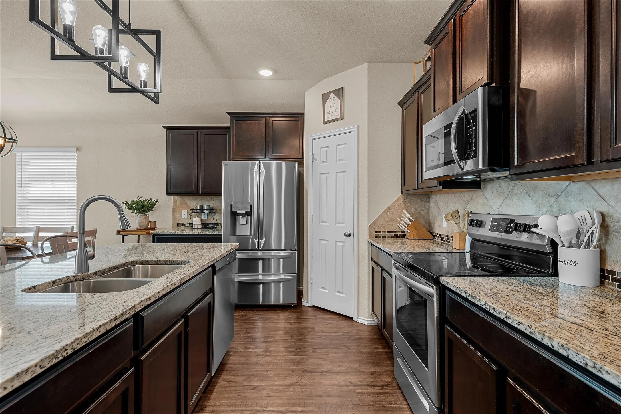 Single Family Residence For Sale in Mc Lennan County , 3016 Jackal Drive, Lorena, Texas 76655, 4 Bedroom, 2 Bathroom, 2 Garage spaces, 1,685 Sqft, built in 2019, mls#21374333, Real Estate Agent in Lorena, Homes For Sale in Mc Lennan county, Homes For Sale in Lorena, Realtor in Lorena Texas, Real Estate Brokerage Independent Realty Texas, Luminita Cordes Realtor