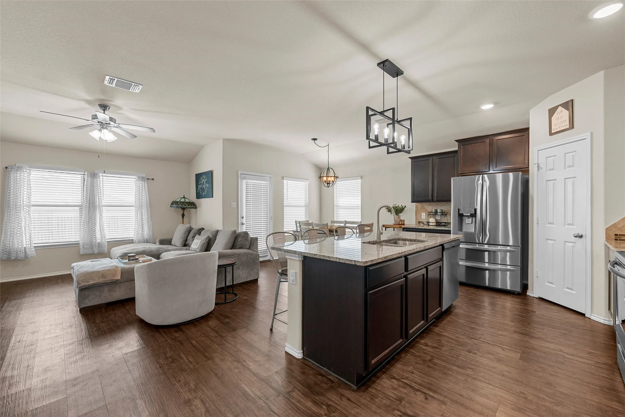 Single Family Residence For Sale in Mc Lennan County , 3016 Jackal Drive, Lorena, Texas 76655, 4 Bedroom, 2 Bathroom, 2 Garage spaces, 1,685 Sqft, built in 2019, mls#21374333, Real Estate Agent in Lorena, Homes For Sale in Mc Lennan county, Homes For Sale in Lorena, Realtor in Lorena Texas, Real Estate Brokerage Independent Realty Texas, Luminita Cordes Realtor