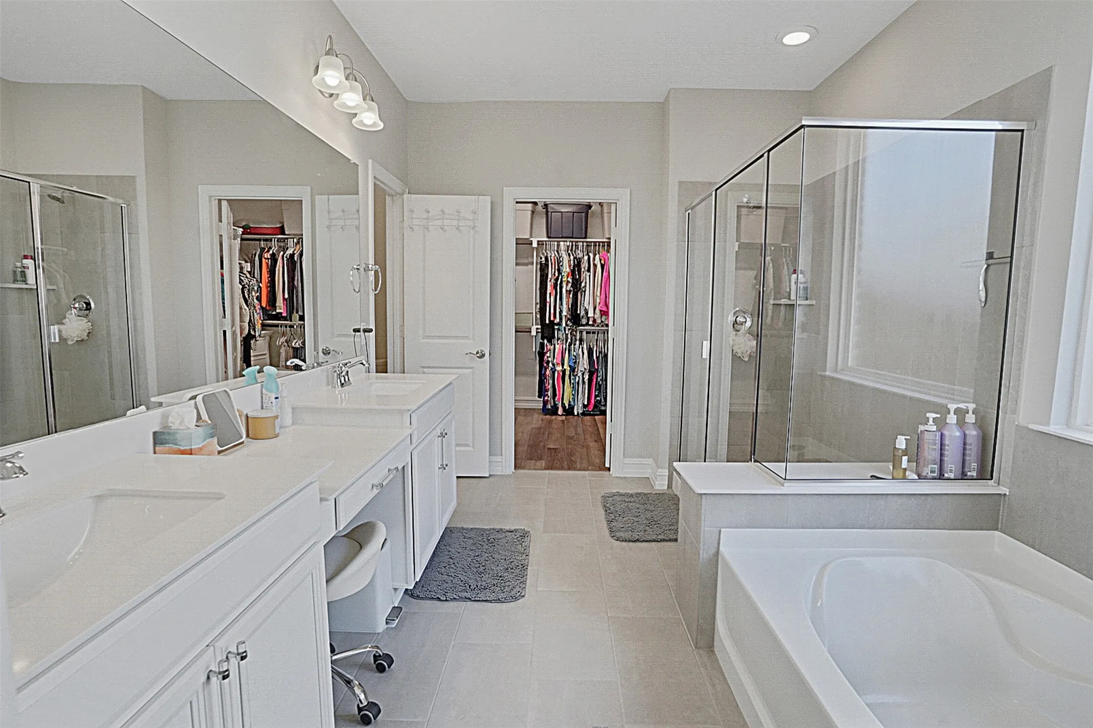 Single Family Residence For Sale in Collin County , 2700 Gillingham Lane, Mc Kinney, Texas 75071, 3 Bedroom, 2 Bathroom, 2 Garage spaces, 2,179 Sqft, built in 2020, mls#21375568, Real Estate Agent in Mc Kinney, Homes For Sale in Collin county, Homes For Sale in Mc Kinney, Realtor in Mc Kinney Texas, Real Estate Brokerage Independent Realty Texas, Luminita Cordes Realtor