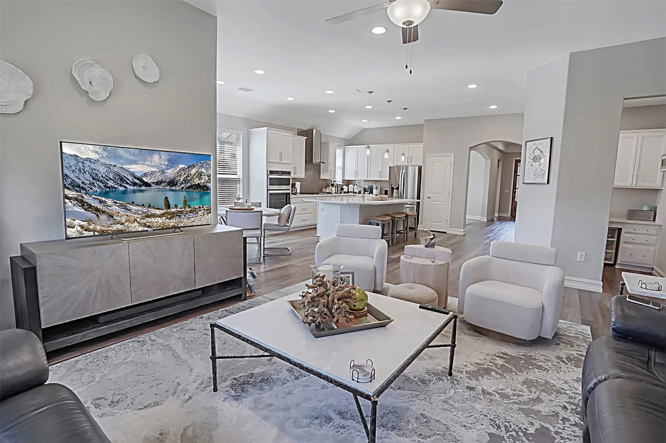 Single Family Residence For Sale in Collin County , 2700 Gillingham Lane, Mc Kinney, Texas 75071, 3 Bedroom, 2 Bathroom, 2 Garage spaces, 2,179 Sqft, built in 2020, mls#21375568, Real Estate Agent in Mc Kinney, Homes For Sale in Collin county, Homes For Sale in Mc Kinney, Realtor in Mc Kinney Texas, Real Estate Brokerage Independent Realty Texas, Luminita Cordes Realtor