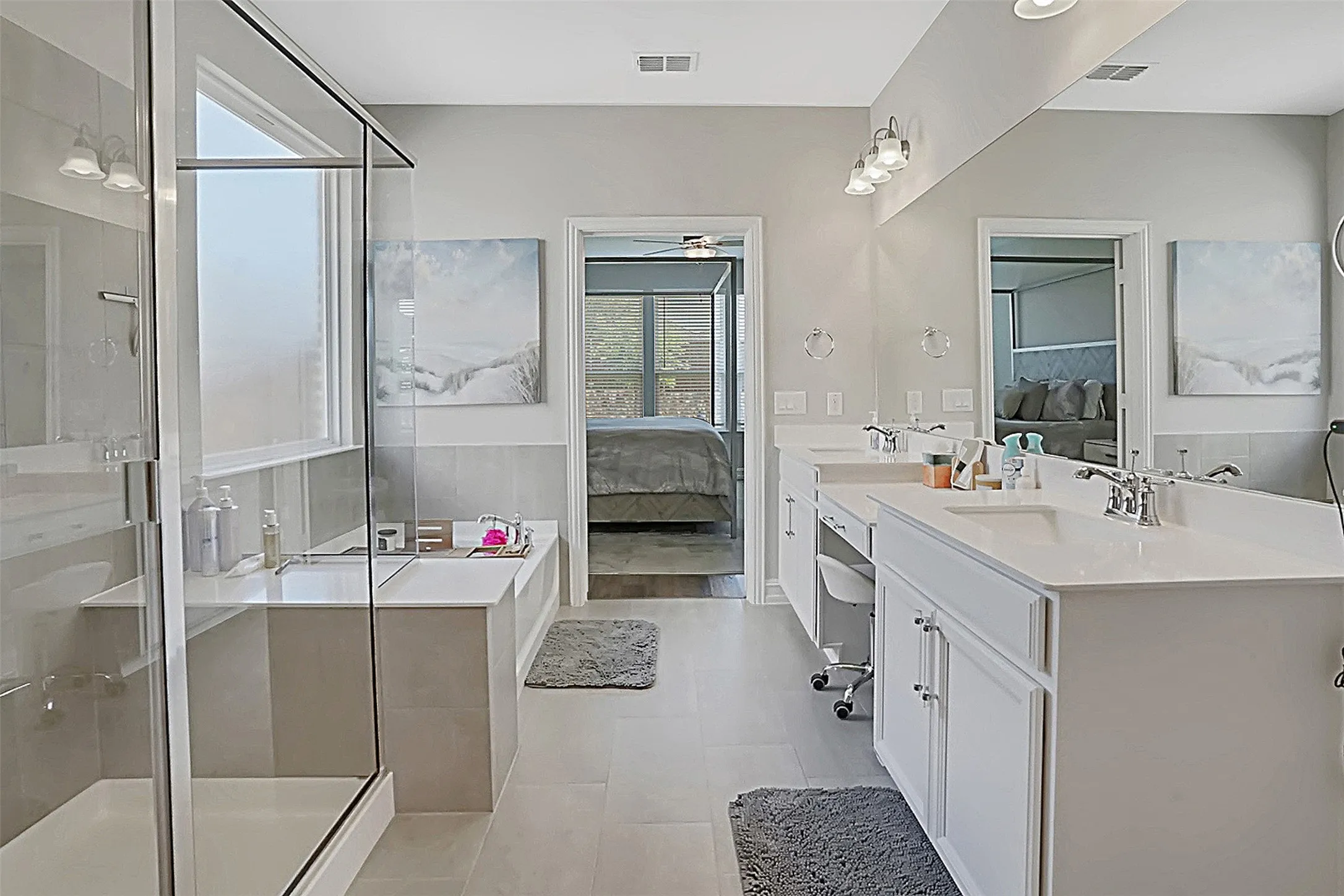 Single Family Residence For Sale in Collin County , 2700 Gillingham Lane, Mc Kinney, Texas 75071, 3 Bedroom, 2 Bathroom, 2 Garage spaces, 2,179 Sqft, built in 2020, mls#21375568, Real Estate Agent in Mc Kinney, Homes For Sale in Collin county, Homes For Sale in Mc Kinney, Realtor in Mc Kinney Texas, Real Estate Brokerage Independent Realty Texas, Luminita Cordes Realtor