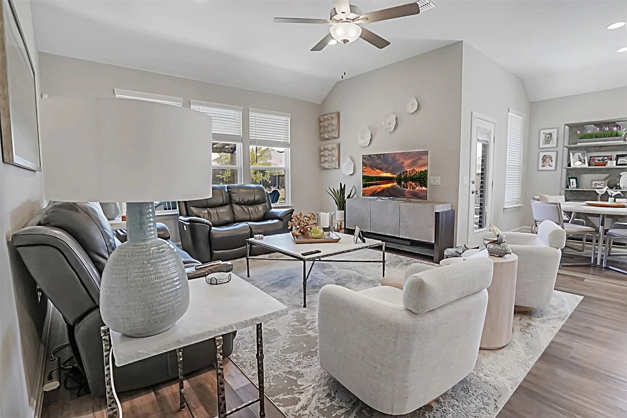 Single Family Residence For Sale in Collin County , 2700 Gillingham Lane, Mc Kinney, Texas 75071, 3 Bedroom, 2 Bathroom, 2 Garage spaces, 2,179 Sqft, built in 2020, mls#21375568, Real Estate Agent in Mc Kinney, Homes For Sale in Collin county, Homes For Sale in Mc Kinney, Realtor in Mc Kinney Texas, Real Estate Brokerage Independent Realty Texas, Luminita Cordes Realtor