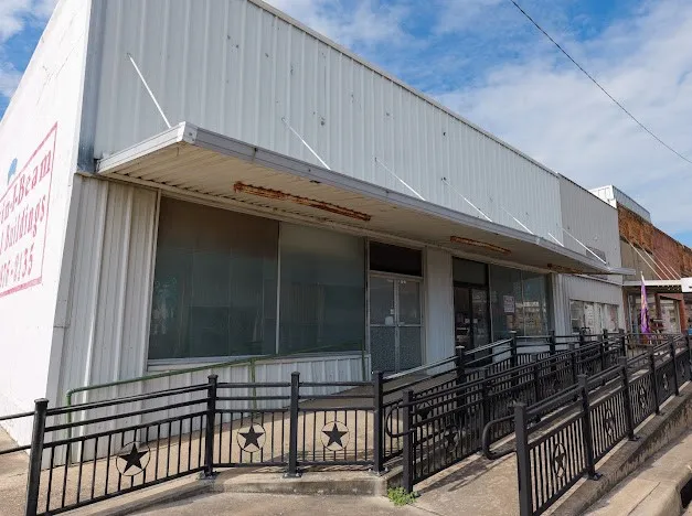 Business For Sale in Mc Lennan County , 401 E Texas Avenue, Mart, Texas 76664, 0, 0, Garage spaces, 0 Sqft, built in 1920, mls#21375049, Real Estate Agent in Mart, Homes For Sale in Mc Lennan county, Homes For Sale in Mart, Realtor in Mart Texas, Real Estate Brokerage Independent Realty Texas, Luminita Cordes Realtor