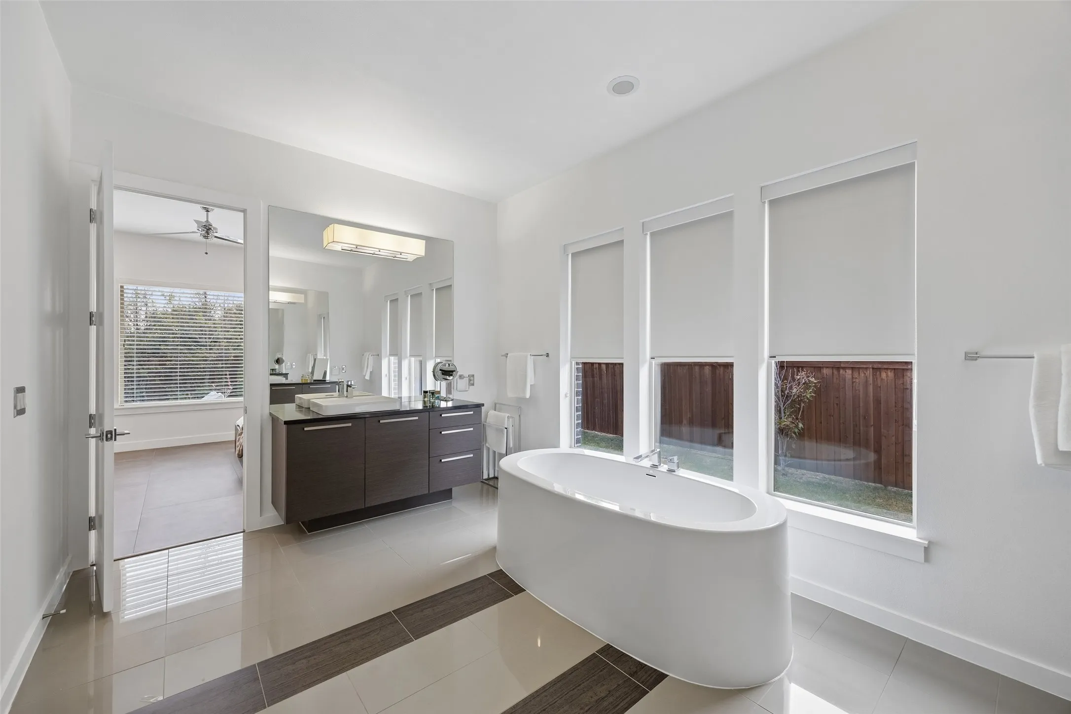 Single Family Residence For Sale in Denton County , 769 Laverton Drive, Frisco, Texas 75036, 5 Bedroom, 7 Bathroom, 3 Garage spaces, 4,267 Sqft, built in 2016, mls#21370801, Real Estate Agent in Frisco, Homes For Sale in Denton county, Homes For Sale in Frisco, Realtor in Frisco Texas, Real Estate Brokerage Independent Realty Texas, Luminita Cordes Realtor