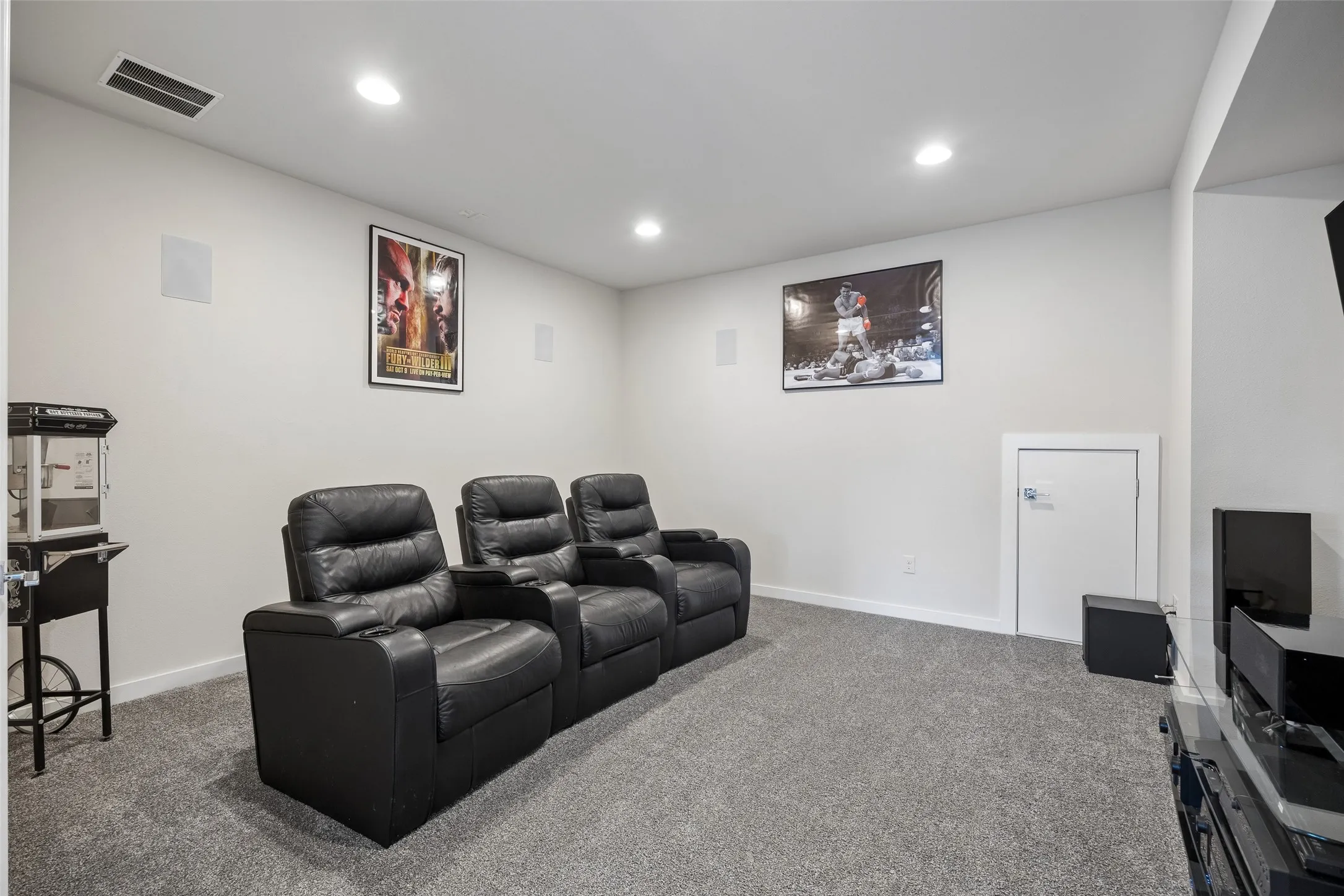 Single Family Residence For Sale in Denton County , 769 Laverton Drive, Frisco, Texas 75036, 5 Bedroom, 7 Bathroom, 3 Garage spaces, 4,267 Sqft, built in 2016, mls#21370801, Real Estate Agent in Frisco, Homes For Sale in Denton county, Homes For Sale in Frisco, Realtor in Frisco Texas, Real Estate Brokerage Independent Realty Texas, Luminita Cordes Realtor