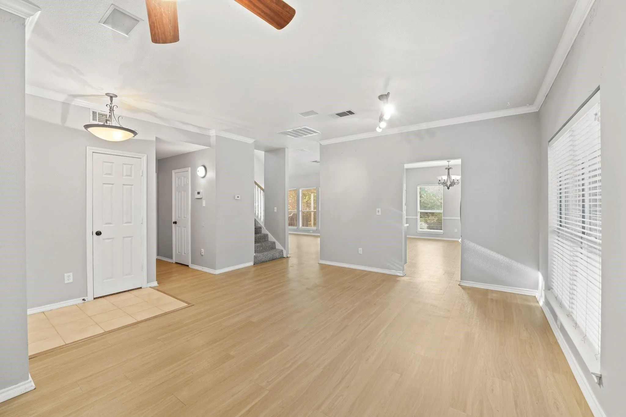 Single Family Residence For Rent in Tarrant County , 1801 Overland Street, Fort Worth, Texas 76131, 3 Bedroom, 3 Bathroom, 2 Garage spaces, 1,926 Sqft, built in 1996, mls#21375617, Real Estate Agent in Fort Worth, Homes For Rent in Tarrant county, Homes For Rent in Fort Worth, Realtor in Fort Worth Texas, Real Estate Brokerage Independent Realty Texas, Luminita Cordes Realtor