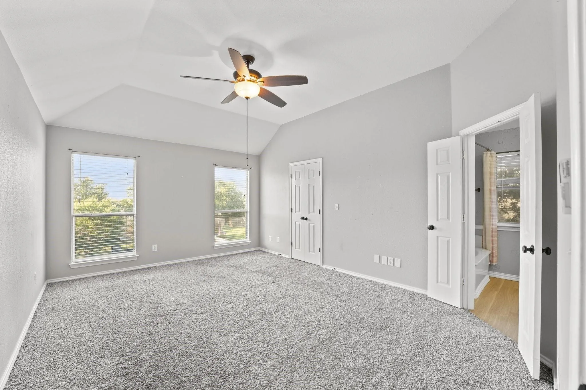 Single Family Residence For Rent in Tarrant County , 1801 Overland Street, Fort Worth, Texas 76131, 3 Bedroom, 3 Bathroom, 2 Garage spaces, 1,926 Sqft, built in 1996, mls#21375617, Real Estate Agent in Fort Worth, Homes For Rent in Tarrant county, Homes For Rent in Fort Worth, Realtor in Fort Worth Texas, Real Estate Brokerage Independent Realty Texas, Luminita Cordes Realtor