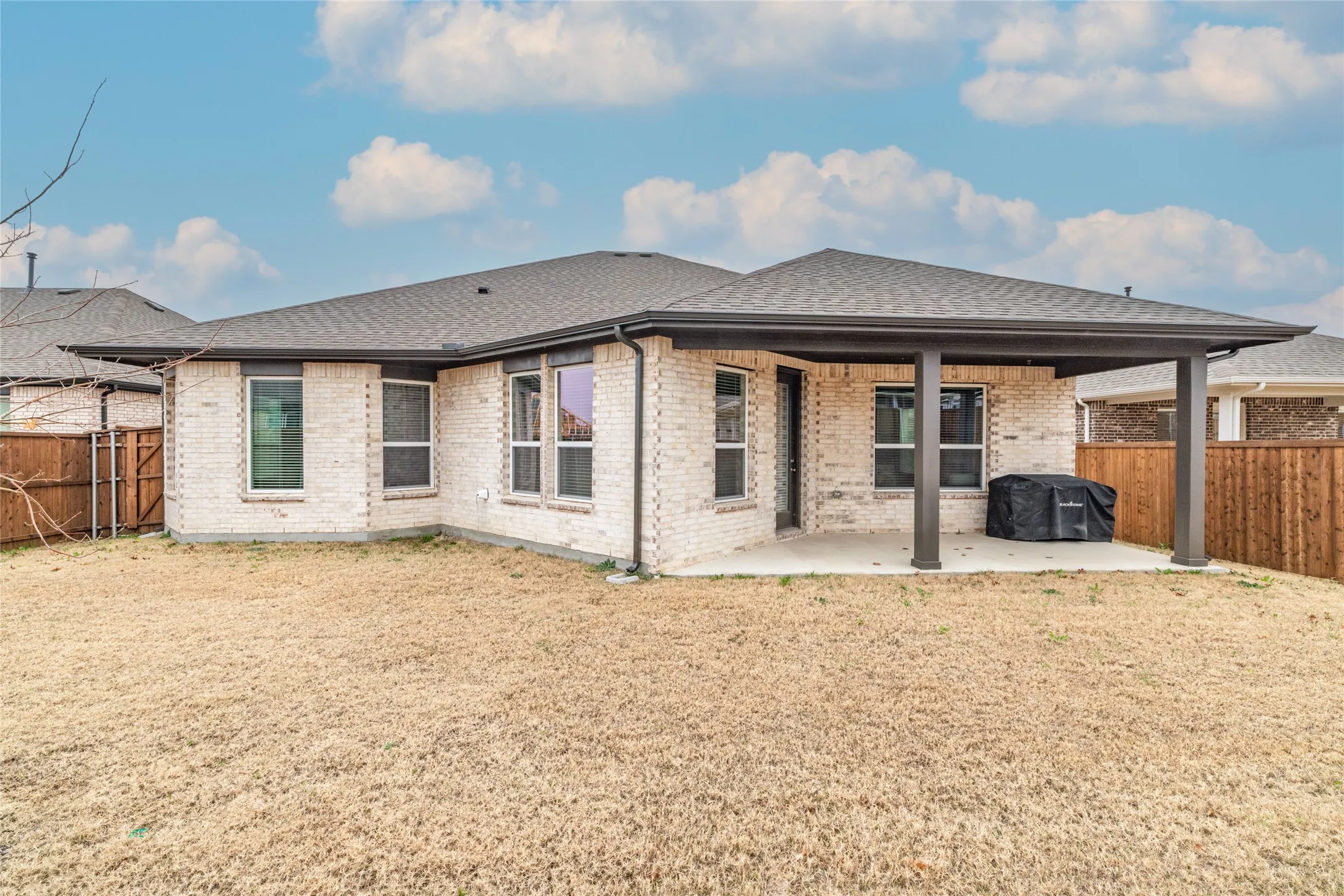 Single Family Residence For Sale in Denton County , 212 Colvin Lane, Justin, Texas 76247, 4 Bedroom, 3 Bathroom, 2 Garage spaces, 2,734 Sqft, built in 2024, mls#21375622, Real Estate Agent in Justin, Homes For Sale in Denton county, Homes For Sale in Justin, Realtor in Justin Texas, Real Estate Brokerage Independent Realty Texas, Luminita Cordes Realtor