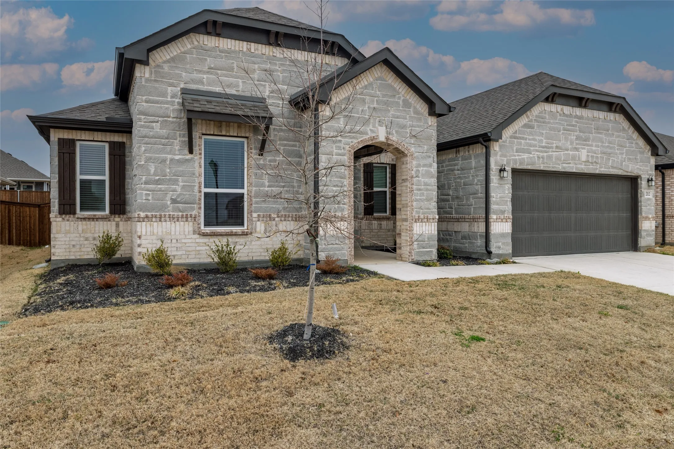 Single Family Residence For Sale in Denton County , 212 Colvin Lane, Justin, Texas 76247, 4 Bedroom, 3 Bathroom, 2 Garage spaces, 2,734 Sqft, built in 2024, mls#21375622, Real Estate Agent in Justin, Homes For Sale in Denton county, Homes For Sale in Justin, Realtor in Justin Texas, Real Estate Brokerage Independent Realty Texas, Luminita Cordes Realtor