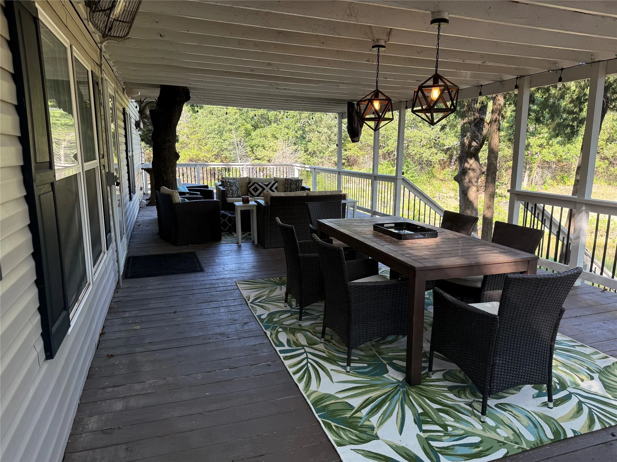 Manufactured Home For Sale in Grayson County , 300 Lighthouse Drive PT64, Pottsboro, Texas 75076, 3 Bedroom, 2 Bathroom, Garage spaces, 1,216 Sqft, built in 2015, mls#21375076, Real Estate Agent in Pottsboro, Homes For Sale in Grayson county, Homes For Sale in Pottsboro, Realtor in Pottsboro Texas, Real Estate Brokerage Independent Realty Texas, Luminita Cordes Realtor