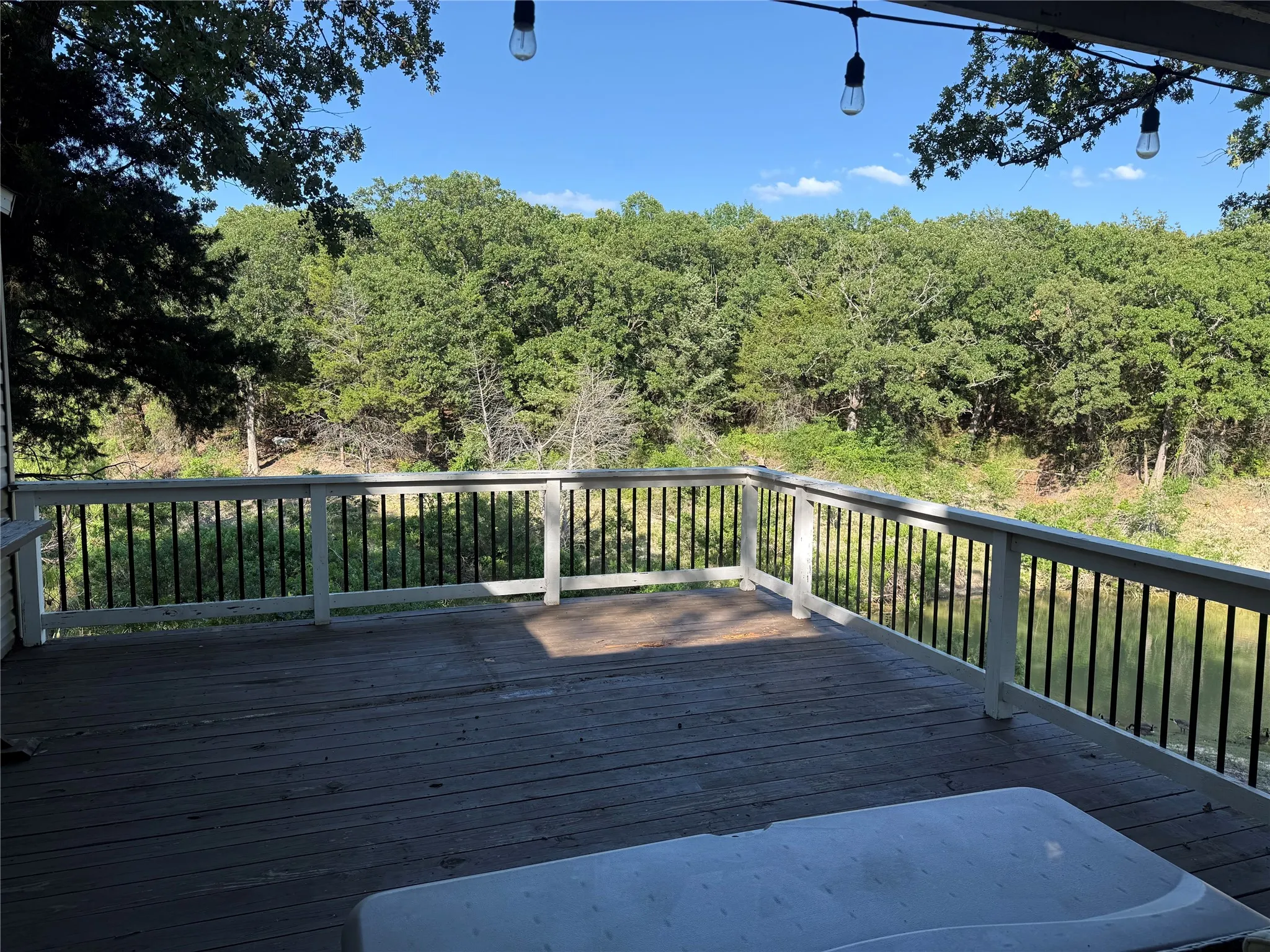Manufactured Home For Sale in Grayson County , 300 Lighthouse Drive PT64, Pottsboro, Texas 75076, 3 Bedroom, 2 Bathroom, Garage spaces, 1,216 Sqft, built in 2015, mls#21375076, Real Estate Agent in Pottsboro, Homes For Sale in Grayson county, Homes For Sale in Pottsboro, Realtor in Pottsboro Texas, Real Estate Brokerage Independent Realty Texas, Luminita Cordes Realtor
