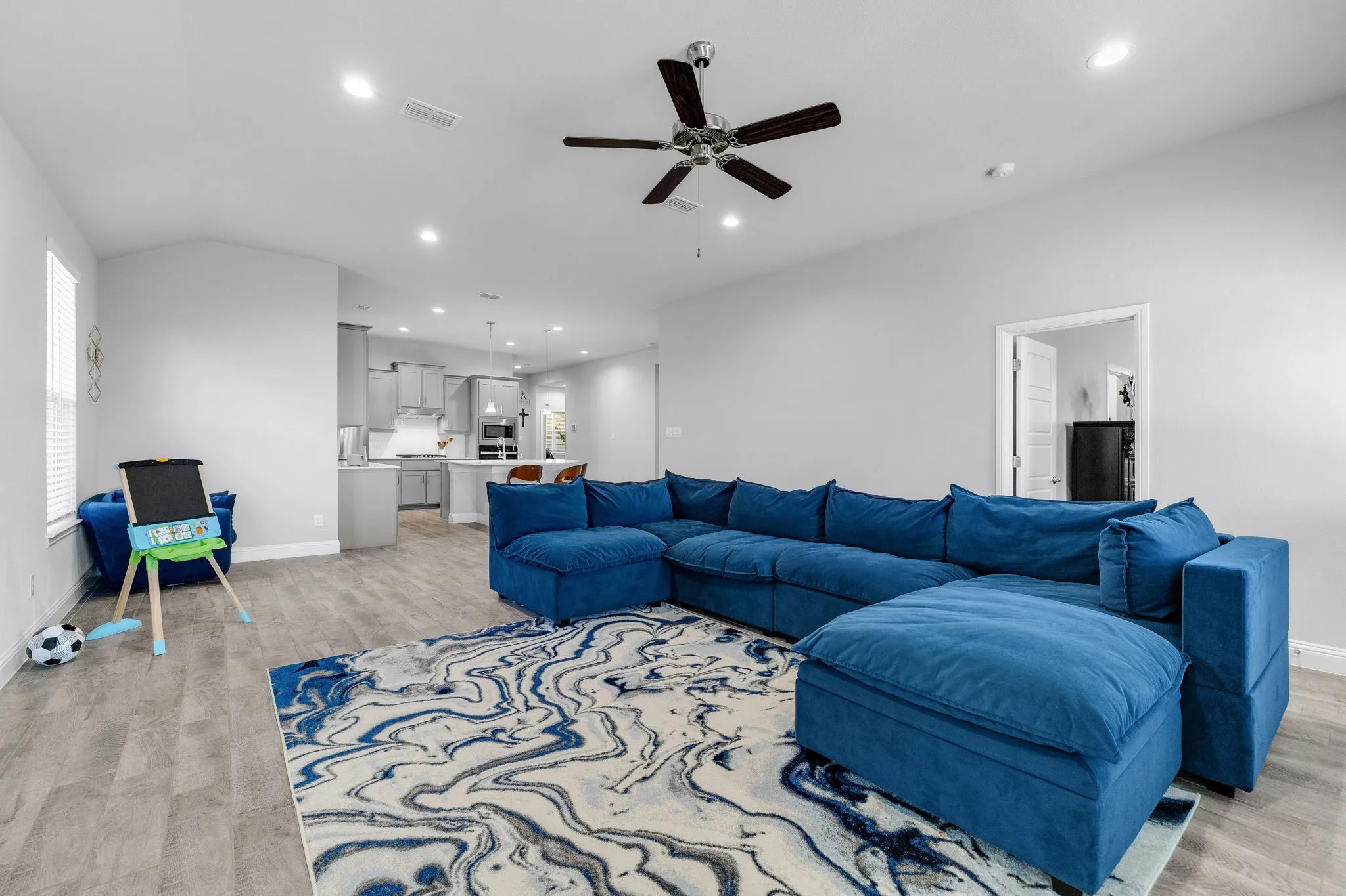Single Family Residence For Sale in Denton County , 1501 Razorbill Road, Denton, Texas 76205, 4 Bedroom, 2 Bathroom, 2 Garage spaces, 2,030 Sqft, built in 2023, mls#21375086, Real Estate Agent in Denton, Homes For Sale in Denton county, Homes For Sale in Denton, Realtor in Denton Texas, Real Estate Brokerage Independent Realty Texas, Luminita Cordes Realtor