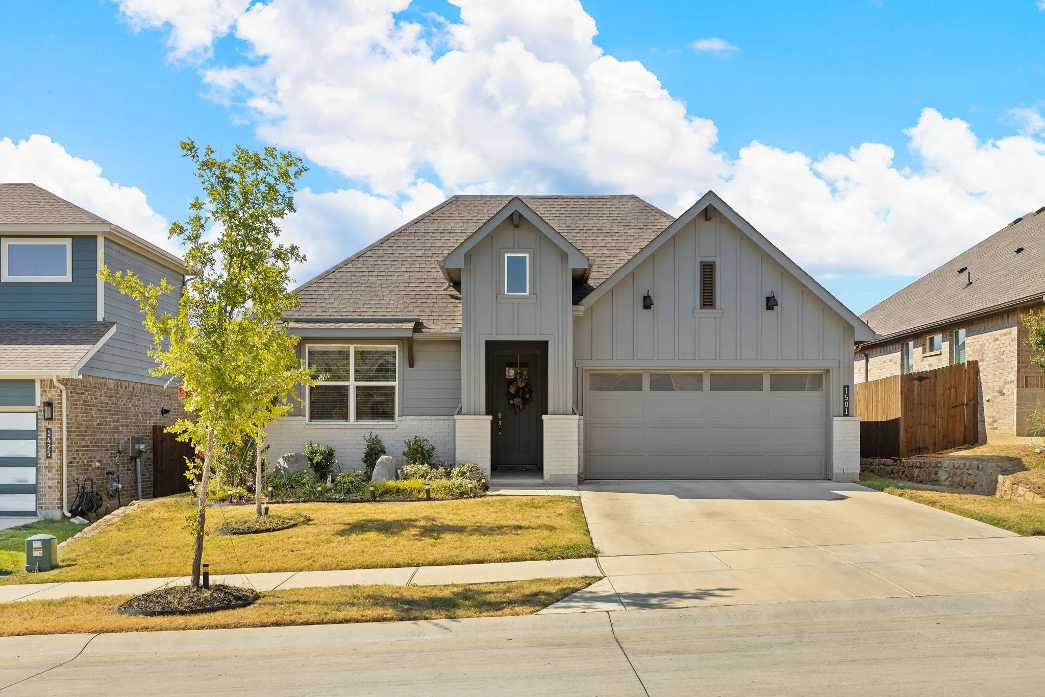 Single Family Residence For Sale in Denton County , 1501 Razorbill Road, Denton, Texas 76205, 4 Bedroom, 2 Bathroom, 2 Garage spaces, 2,030 Sqft, built in 2023, mls#21375086, Real Estate Agent in Denton, Homes For Sale in Denton county, Homes For Sale in Denton, Realtor in Denton Texas, Real Estate Brokerage Independent Realty Texas, Luminita Cordes Realtor