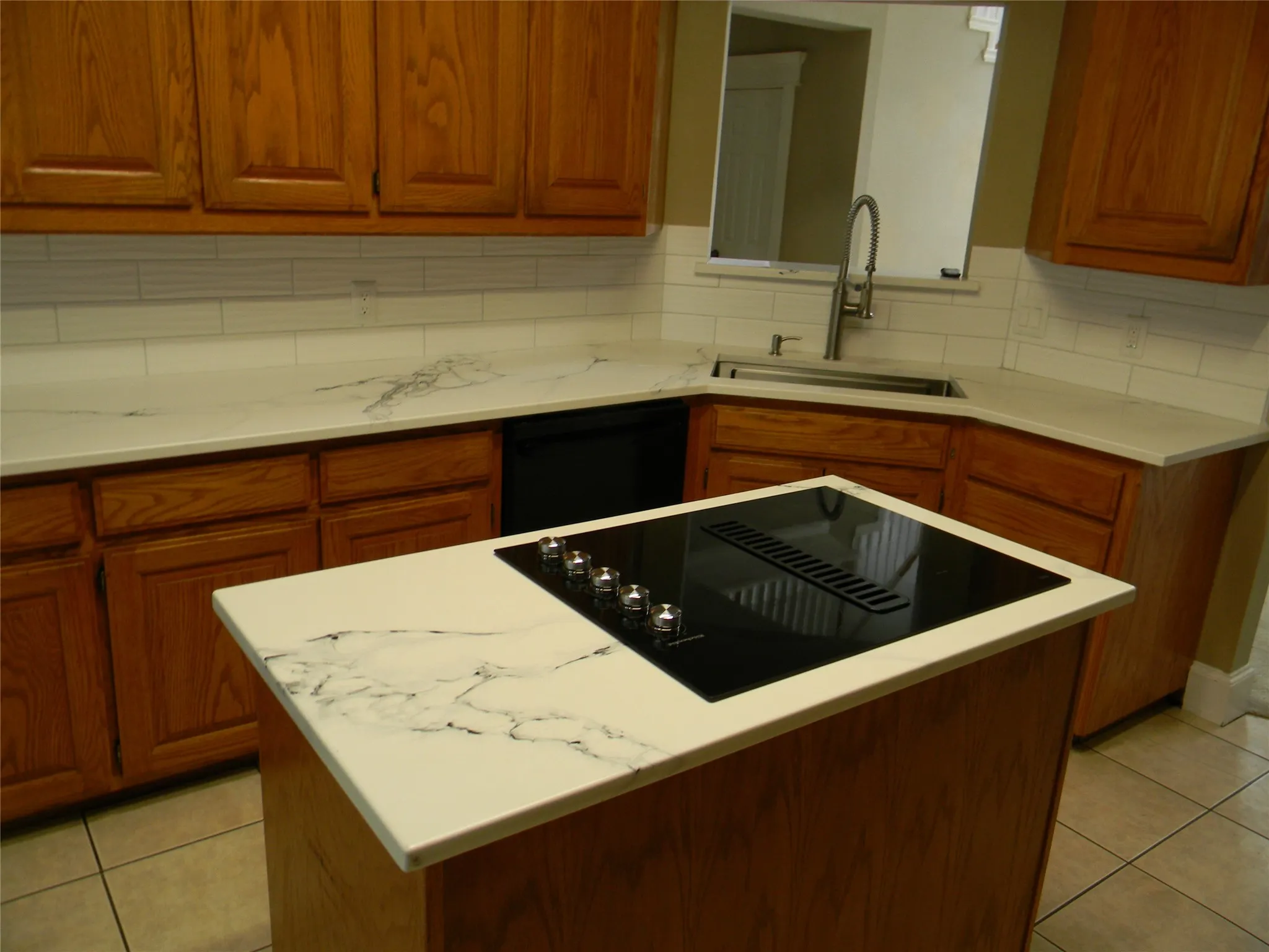 Single Family Residence For Rent in Tarrant County , 416 Roland Drive, Keller, Texas 76248, 4 Bedroom, 3 Bathroom, 1 Garage spaces, 2,635 Sqft, built in 1996, mls#21375625, Real Estate Agent in Keller, Homes For Rent in Tarrant county, Homes For Rent in Keller, Realtor in Keller Texas, Real Estate Brokerage Independent Realty Texas, Luminita Cordes Realtor