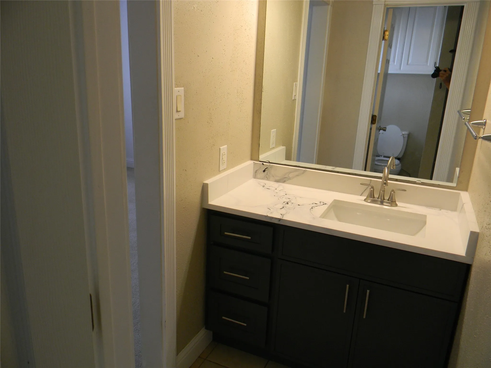 Single Family Residence For Rent in Tarrant County , 416 Roland Drive, Keller, Texas 76248, 4 Bedroom, 3 Bathroom, 1 Garage spaces, 2,635 Sqft, built in 1996, mls#21375625, Real Estate Agent in Keller, Homes For Rent in Tarrant county, Homes For Rent in Keller, Realtor in Keller Texas, Real Estate Brokerage Independent Realty Texas, Luminita Cordes Realtor