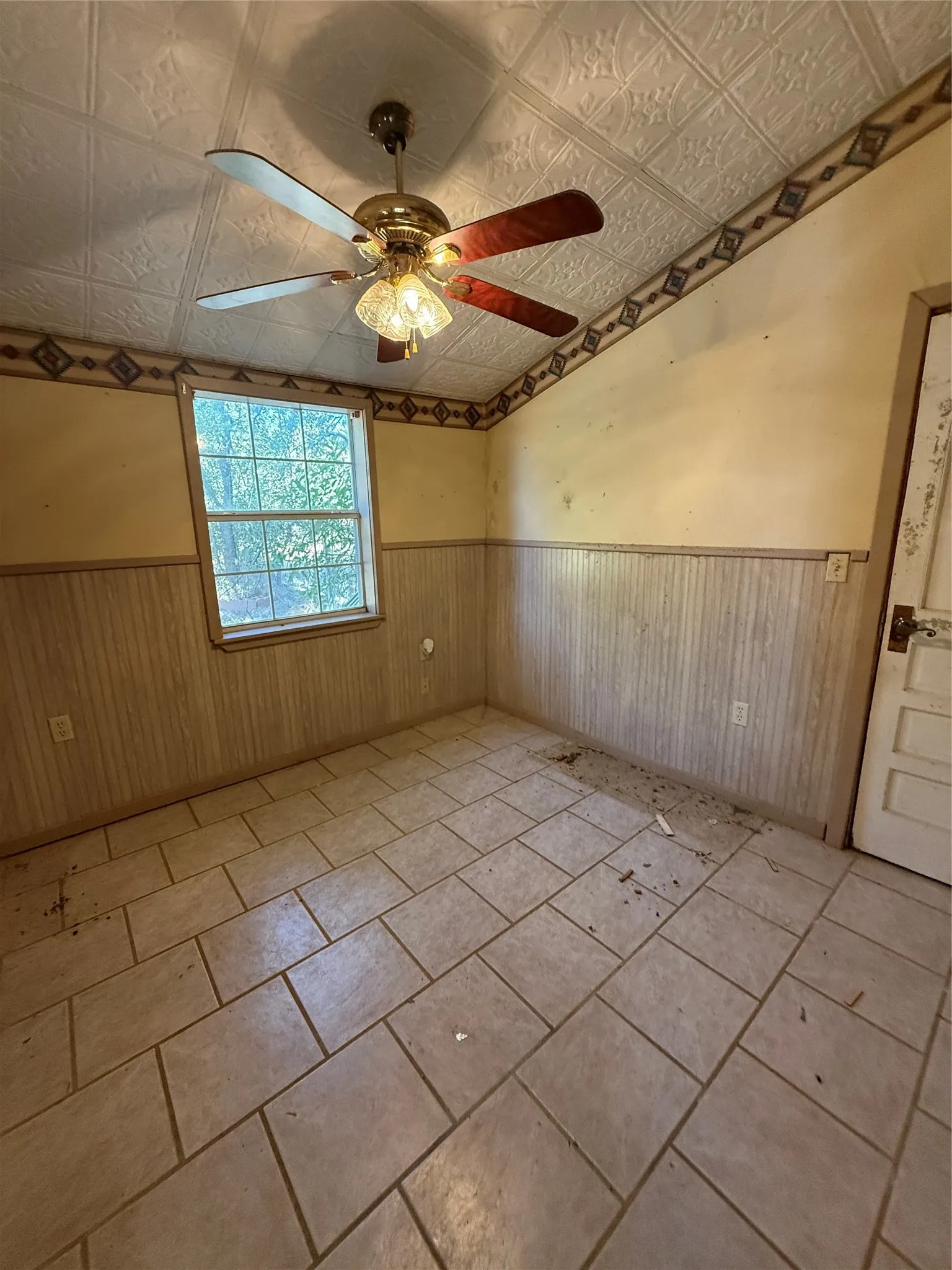 Single Family Residence For Sale in Brown County , 2950 CR 139, Bangs, Texas 76823, 2 Bedroom, 3 Bathroom, Garage spaces, 1,604 Sqft, built in 0, mls#21375626, Real Estate Agent in Bangs, Homes For Sale in Brown county, Homes For Sale in Bangs, Realtor in Bangs Texas, Real Estate Brokerage Independent Realty Texas, Luminita Cordes Realtor