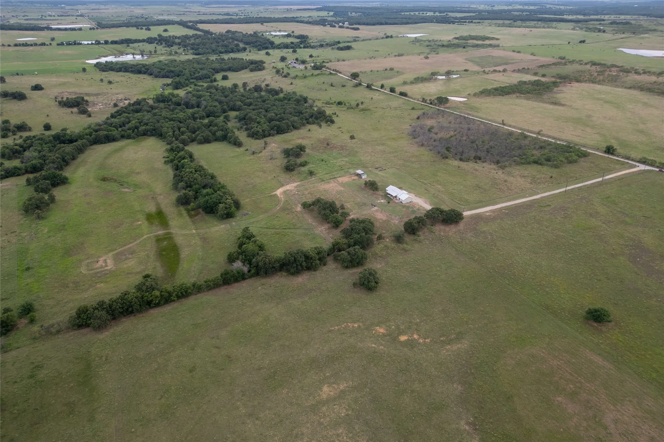Single Family Residence For Sale in Clay County , 493 Browning Road, Bellevue, Texas 76228, 3 Bedroom, 2 Bathroom, 2 Garage spaces, 1,750 Sqft, built in 2017, mls#21375629, Real Estate Agent in Bellevue, Homes For Sale in Clay county, Homes For Sale in Bellevue, Realtor in Bellevue Texas, Real Estate Brokerage Independent Realty Texas, Luminita Cordes Realtor