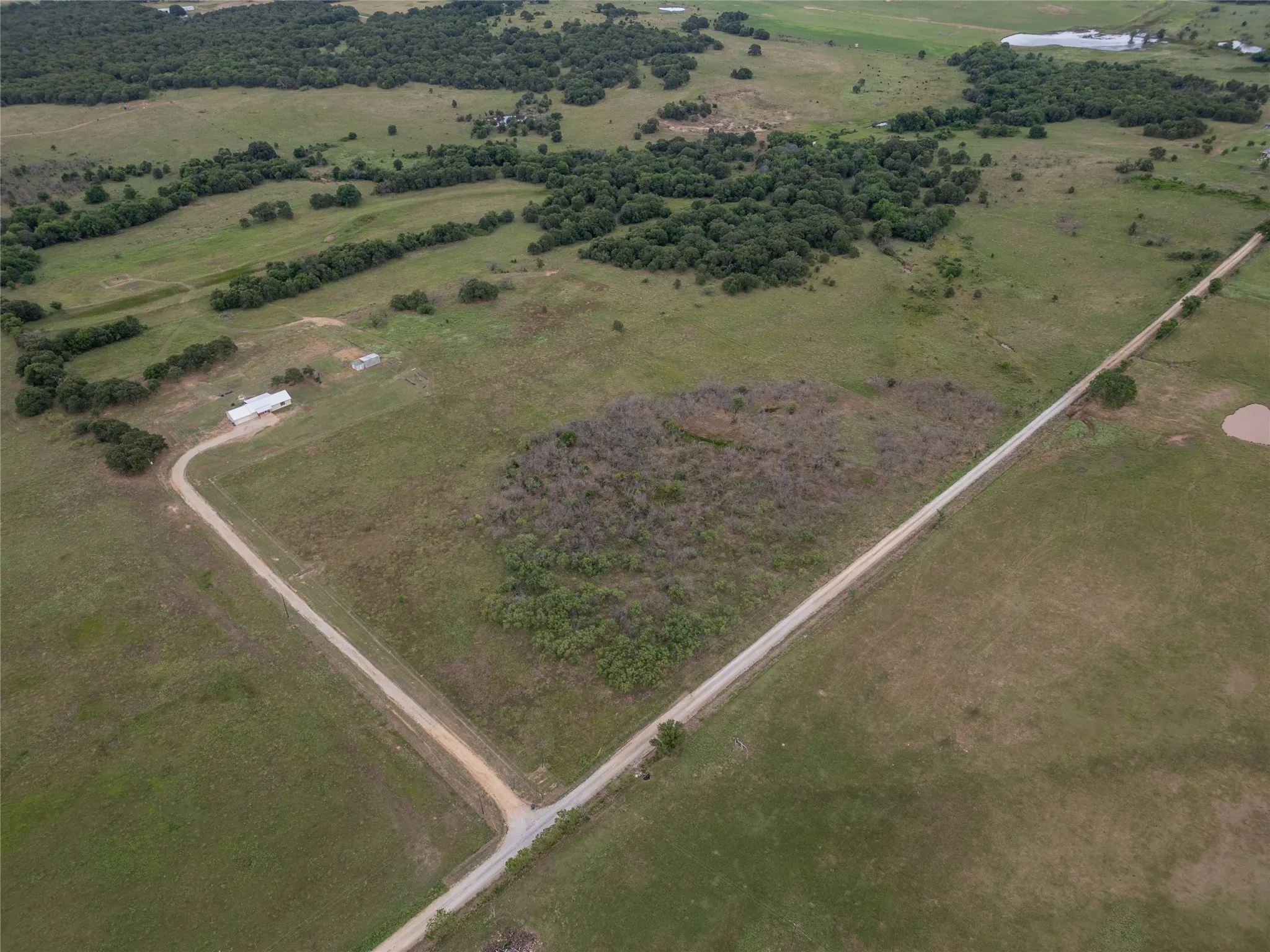 Single Family Residence For Sale in Clay County , 493 Browning Road, Bellevue, Texas 76228, 3 Bedroom, 2 Bathroom, 2 Garage spaces, 1,750 Sqft, built in 2017, mls#21375629, Real Estate Agent in Bellevue, Homes For Sale in Clay county, Homes For Sale in Bellevue, Realtor in Bellevue Texas, Real Estate Brokerage Independent Realty Texas, Luminita Cordes Realtor