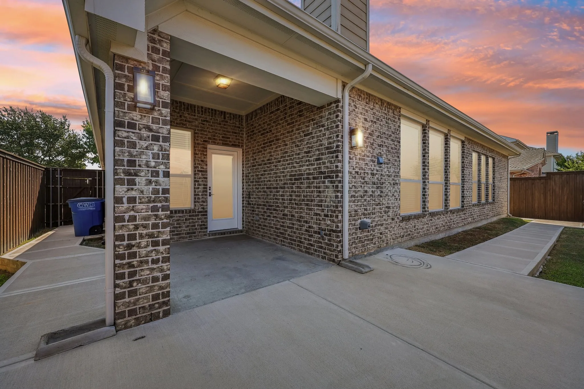 Single Family Residence For Sale in Collin County , 1211 Windgate Way, Allen, Texas 75002, 3 Bedroom, 3 Bathroom, 2 Garage spaces, 2,540 Sqft, built in 2010, mls#21375411, Real Estate Agent in Allen, Homes For Sale in Collin county, Homes For Sale in Allen, Realtor in Allen Texas, Real Estate Brokerage Independent Realty Texas, Luminita Cordes Realtor