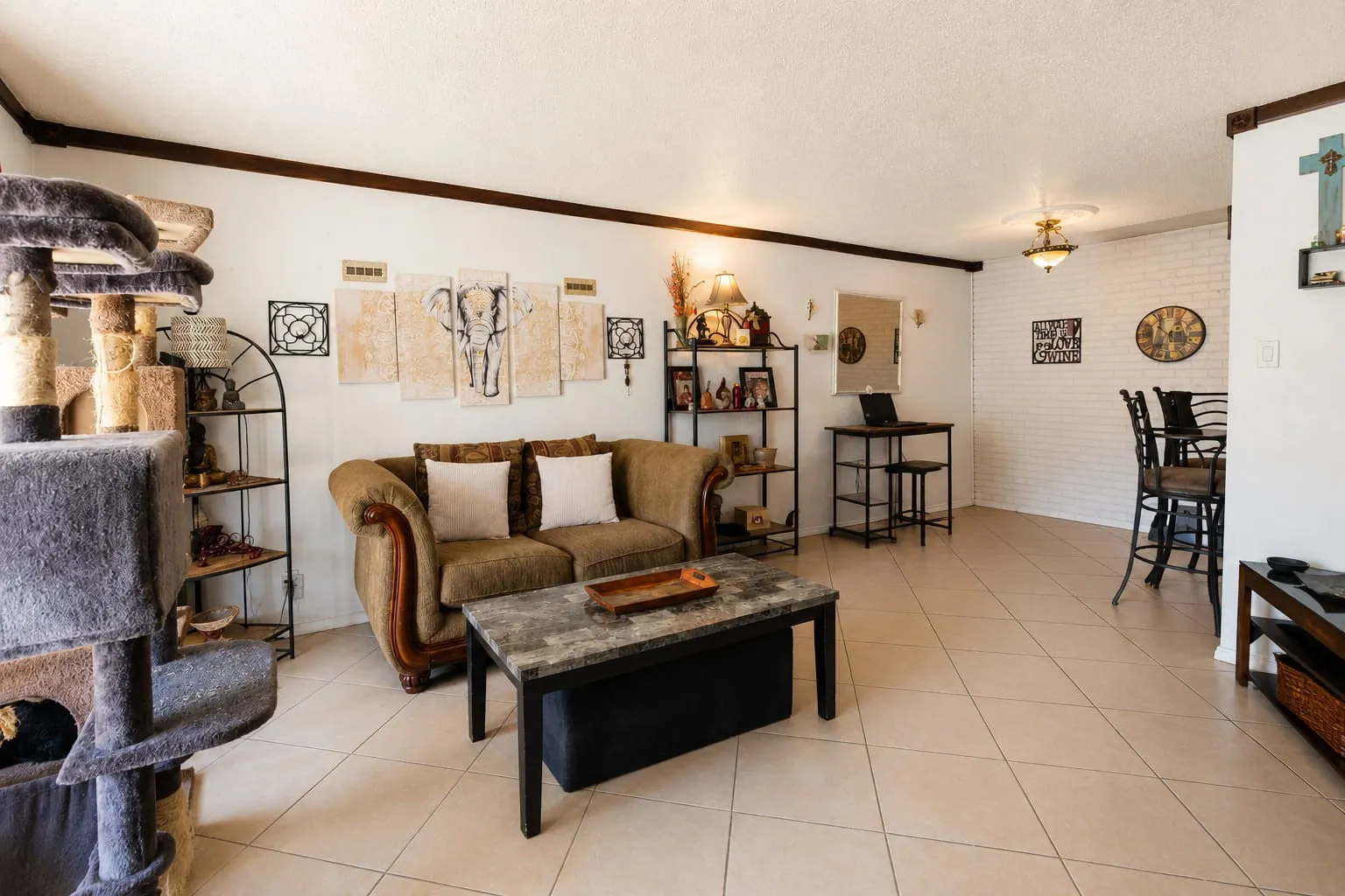 Quadruplex For Sale in Tarrant County , 2149 Fleur De Lis Court A, Arlington, Texas 76012, 8 Bedroom, 8 Bathroom, Garage spaces, 4,716 Sqft, built in 1979, mls#21375527, Real Estate Agent in Arlington, Homes For Sale in Tarrant county, Homes For Sale in Arlington, Realtor in Arlington Texas, Real Estate Brokerage Independent Realty Texas, Luminita Cordes Realtor