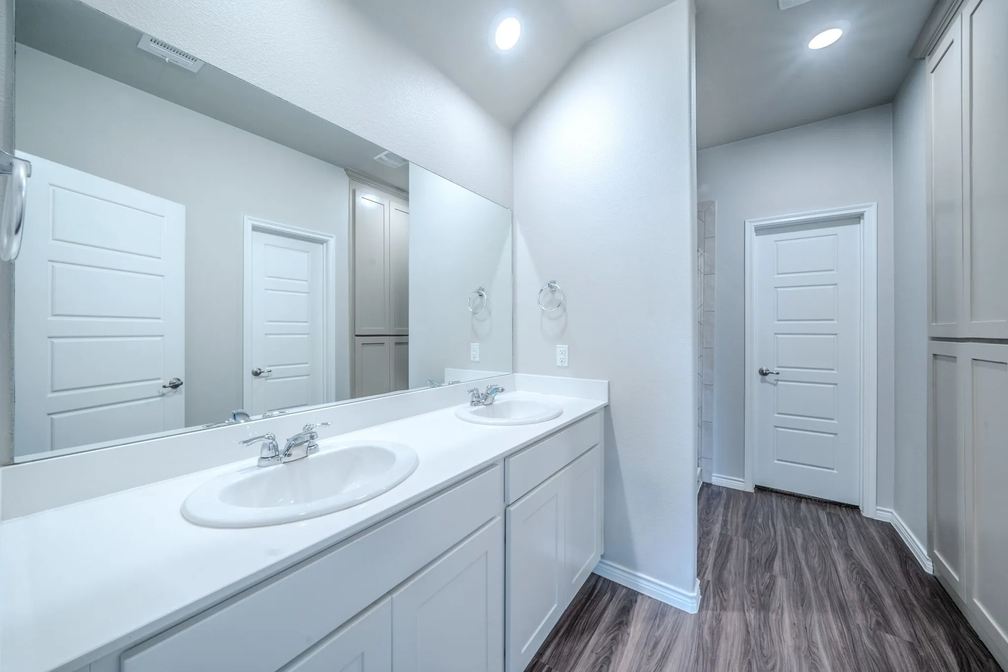 Single Family Residence For Rent in Collin County , 2720 Evergreen Trail, Celina, Texas 75009, 4 Bedroom, 2 Bathroom, 2 Garage spaces, 1,868 Sqft, built in 2019, mls#21373131, Real Estate Agent in Celina, Homes For Rent in Collin county, Homes For Rent in Celina, Realtor in Celina Texas, Real Estate Brokerage Independent Realty Texas, Luminita Cordes Realtor
