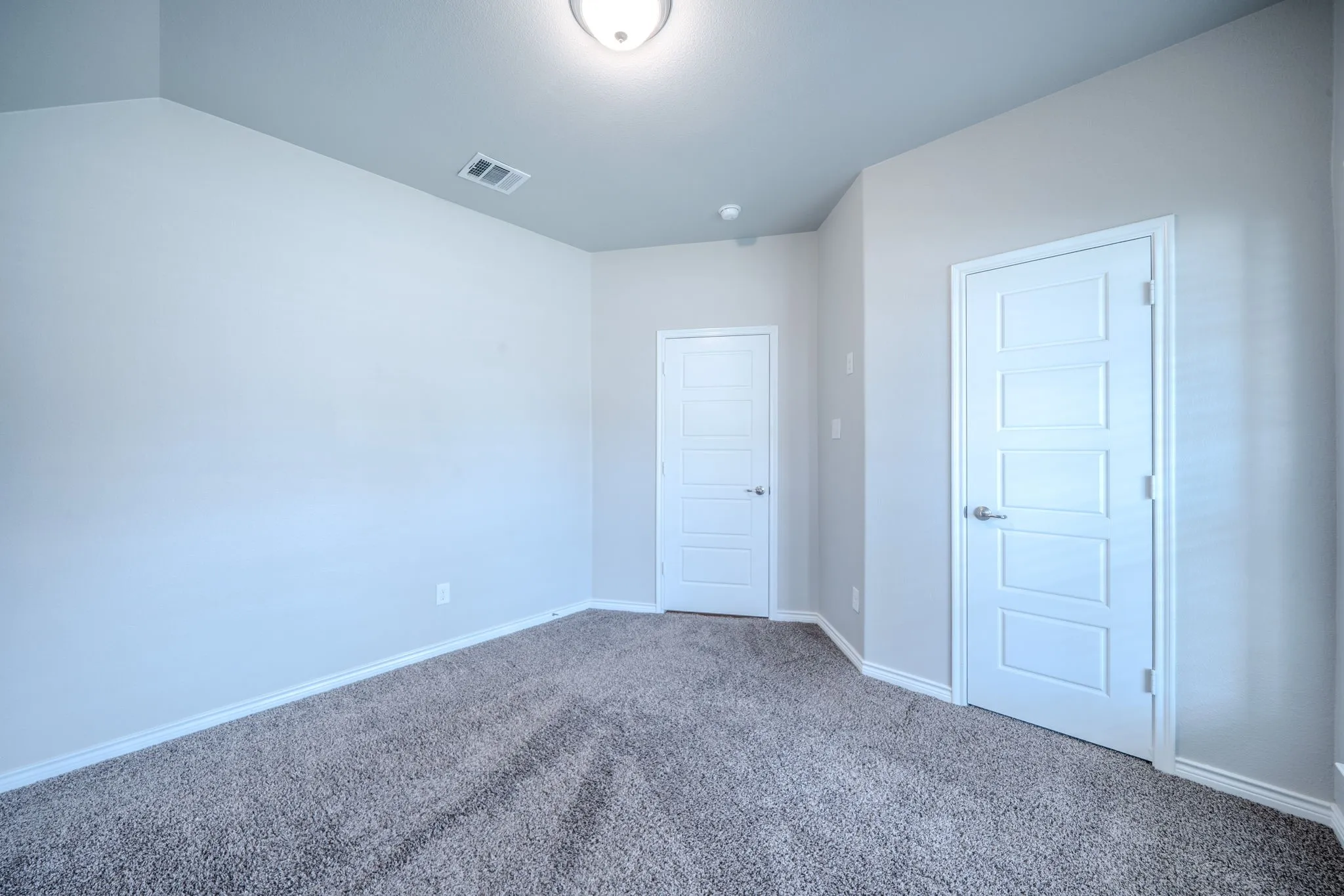 Single Family Residence For Rent in Collin County , 2720 Evergreen Trail, Celina, Texas 75009, 4 Bedroom, 2 Bathroom, 2 Garage spaces, 1,868 Sqft, built in 2019, mls#21373131, Real Estate Agent in Celina, Homes For Rent in Collin county, Homes For Rent in Celina, Realtor in Celina Texas, Real Estate Brokerage Independent Realty Texas, Luminita Cordes Realtor