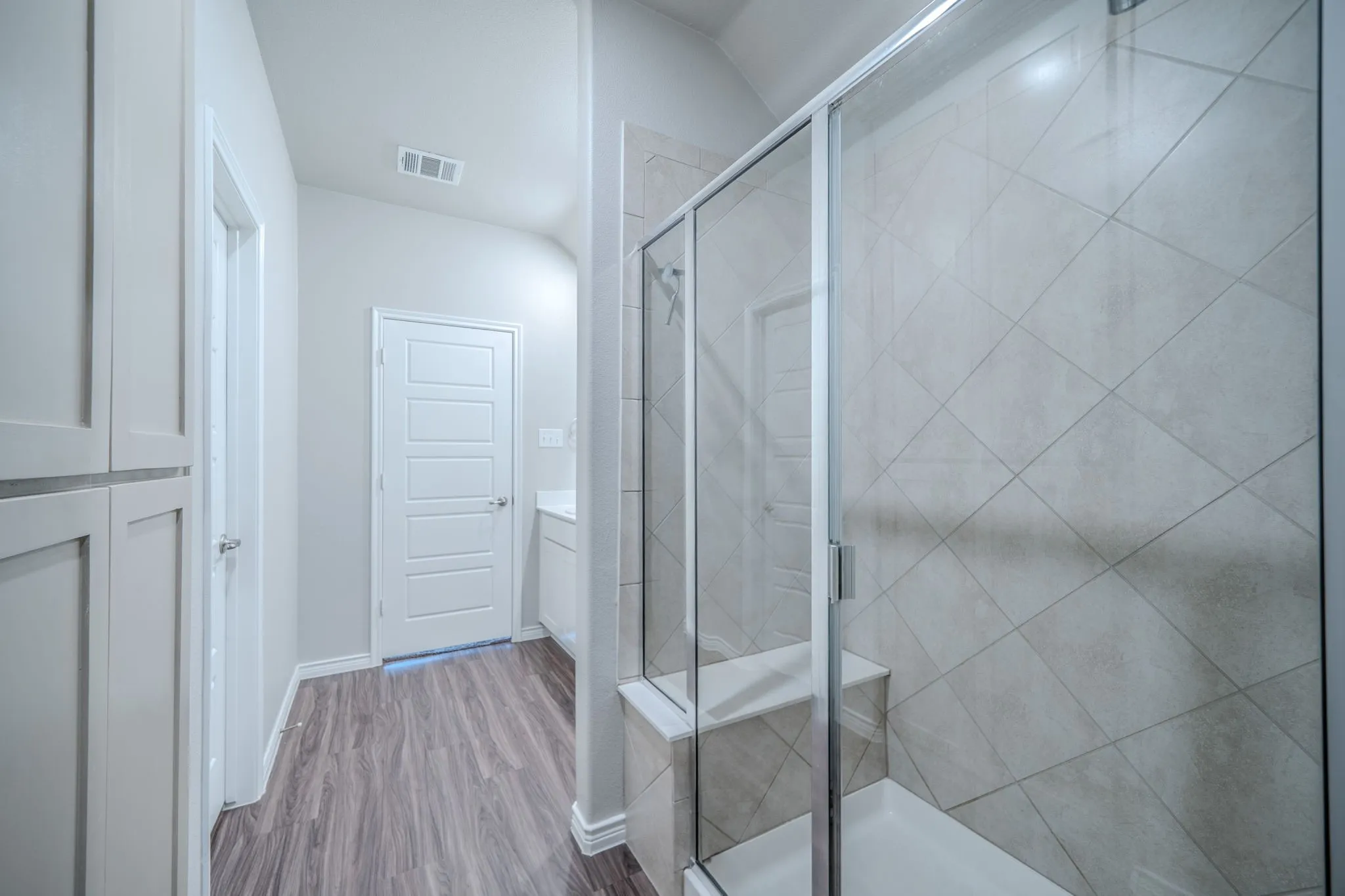 Single Family Residence For Rent in Collin County , 2720 Evergreen Trail, Celina, Texas 75009, 4 Bedroom, 2 Bathroom, 2 Garage spaces, 1,868 Sqft, built in 2019, mls#21373131, Real Estate Agent in Celina, Homes For Rent in Collin county, Homes For Rent in Celina, Realtor in Celina Texas, Real Estate Brokerage Independent Realty Texas, Luminita Cordes Realtor
