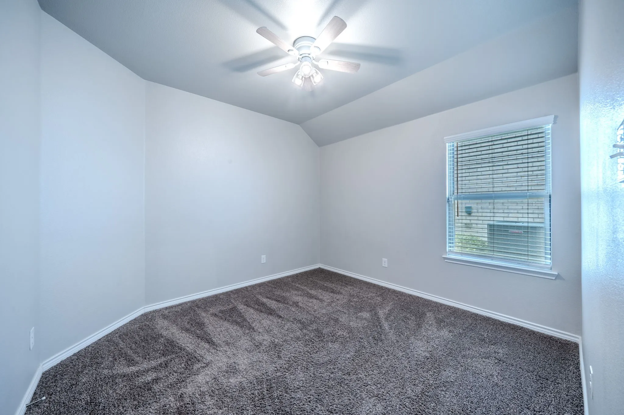 Single Family Residence For Rent in Collin County , 2720 Evergreen Trail, Celina, Texas 75009, 4 Bedroom, 2 Bathroom, 2 Garage spaces, 1,868 Sqft, built in 2019, mls#21373131, Real Estate Agent in Celina, Homes For Rent in Collin county, Homes For Rent in Celina, Realtor in Celina Texas, Real Estate Brokerage Independent Realty Texas, Luminita Cordes Realtor