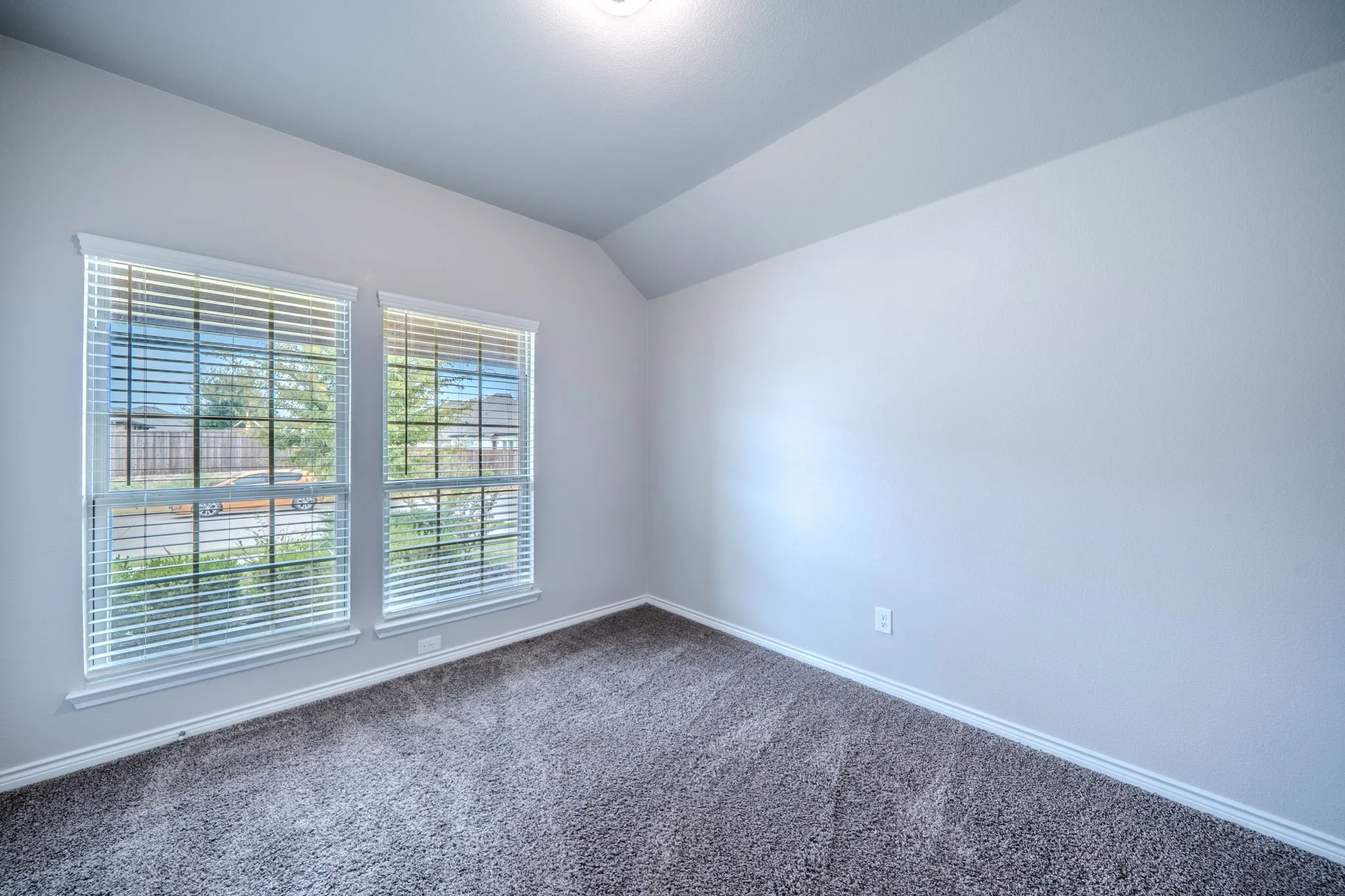 Single Family Residence For Rent in Collin County , 2720 Evergreen Trail, Celina, Texas 75009, 4 Bedroom, 2 Bathroom, 2 Garage spaces, 1,868 Sqft, built in 2019, mls#21373131, Real Estate Agent in Celina, Homes For Rent in Collin county, Homes For Rent in Celina, Realtor in Celina Texas, Real Estate Brokerage Independent Realty Texas, Luminita Cordes Realtor