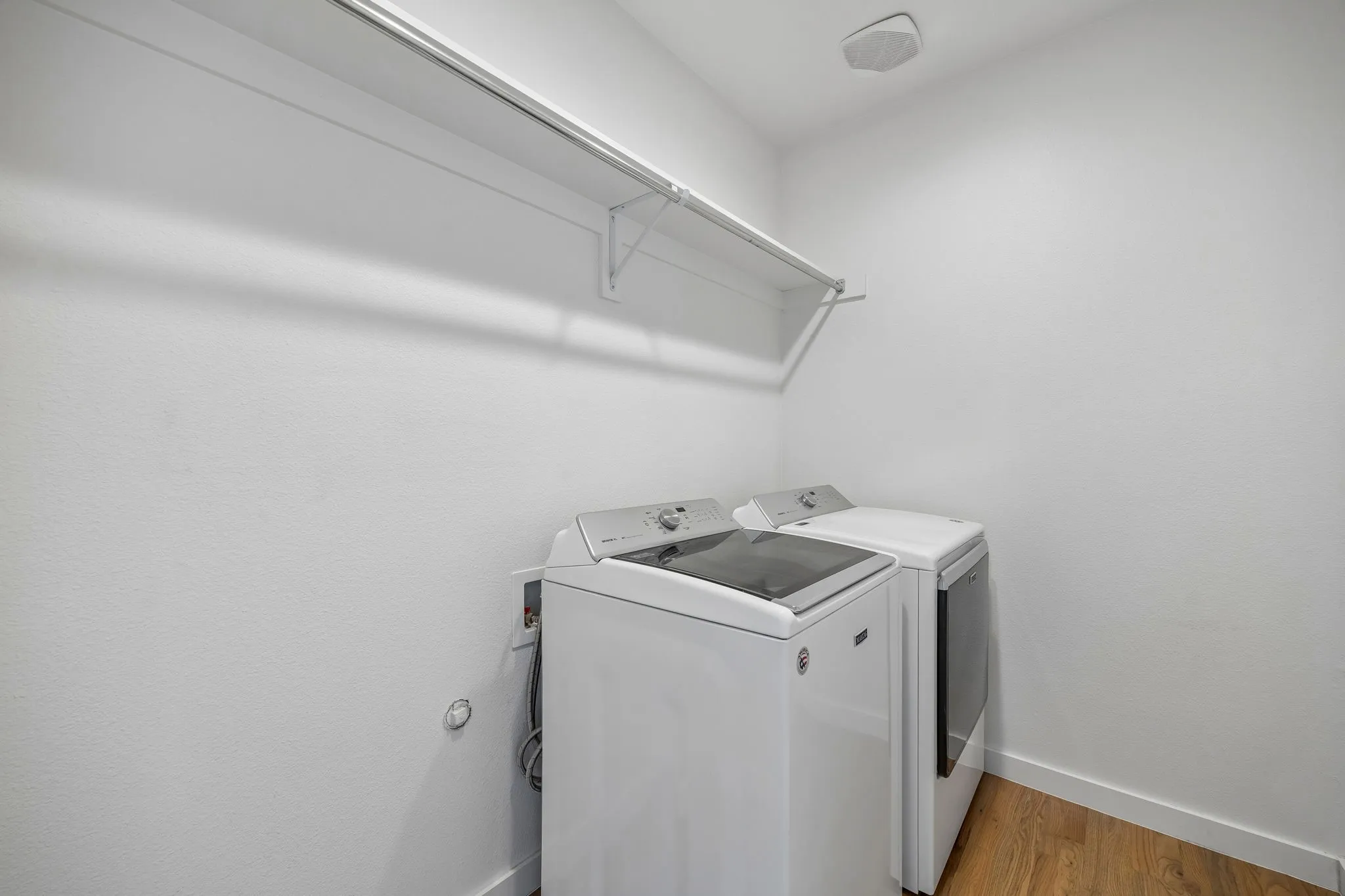 Condominium For Rent in Dallas County , 2630 Calvin Street 101, Dallas, Texas 75204, 2 Bedroom, 3 Bathroom, 2 Garage spaces, 1,817 Sqft, built in 2017, mls#21372349, Real Estate Agent in Dallas, Homes For Rent in Dallas county, Homes For Rent in Dallas, Realtor in Dallas Texas, Real Estate Brokerage Independent Realty Texas, Luminita Cordes Realtor