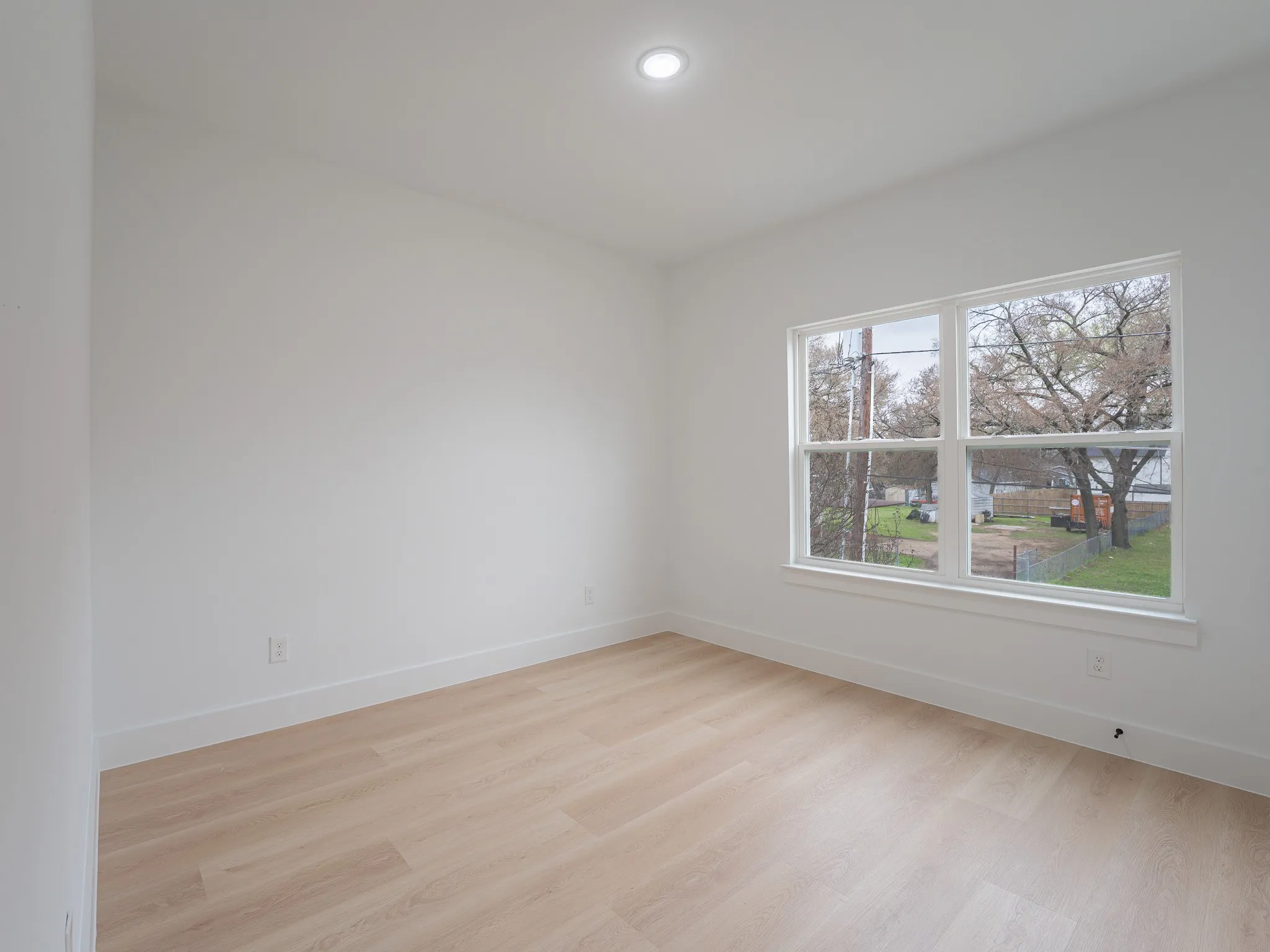 Single Family Residence For Sale in Dallas County , 4715 Nome Street, Dallas, Texas 75216, 3 Bedroom, 3 Bathroom, 1 Garage spaces, 1,632 Sqft, built in 2026, mls#21372626, Real Estate Agent in Dallas, Homes For Sale in Dallas county, Homes For Sale in Dallas, Realtor in Dallas Texas, Real Estate Brokerage Independent Realty Texas, Luminita Cordes Realtor