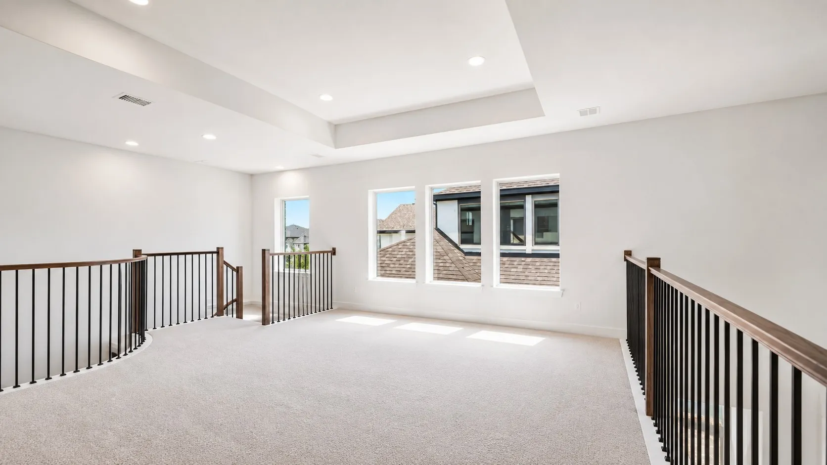 Single Family Residence For Rent in Collin County , 521 Cooper Street, Celina, Texas 75009, 4 Bedroom, 5 Bathroom, 3 Garage spaces, 3,045 Sqft, built in 2025, mls#21374562, Real Estate Agent in Celina, Homes For Rent in Collin county, Homes For Rent in Celina, Realtor in Celina Texas, Real Estate Brokerage Independent Realty Texas, Luminita Cordes Realtor