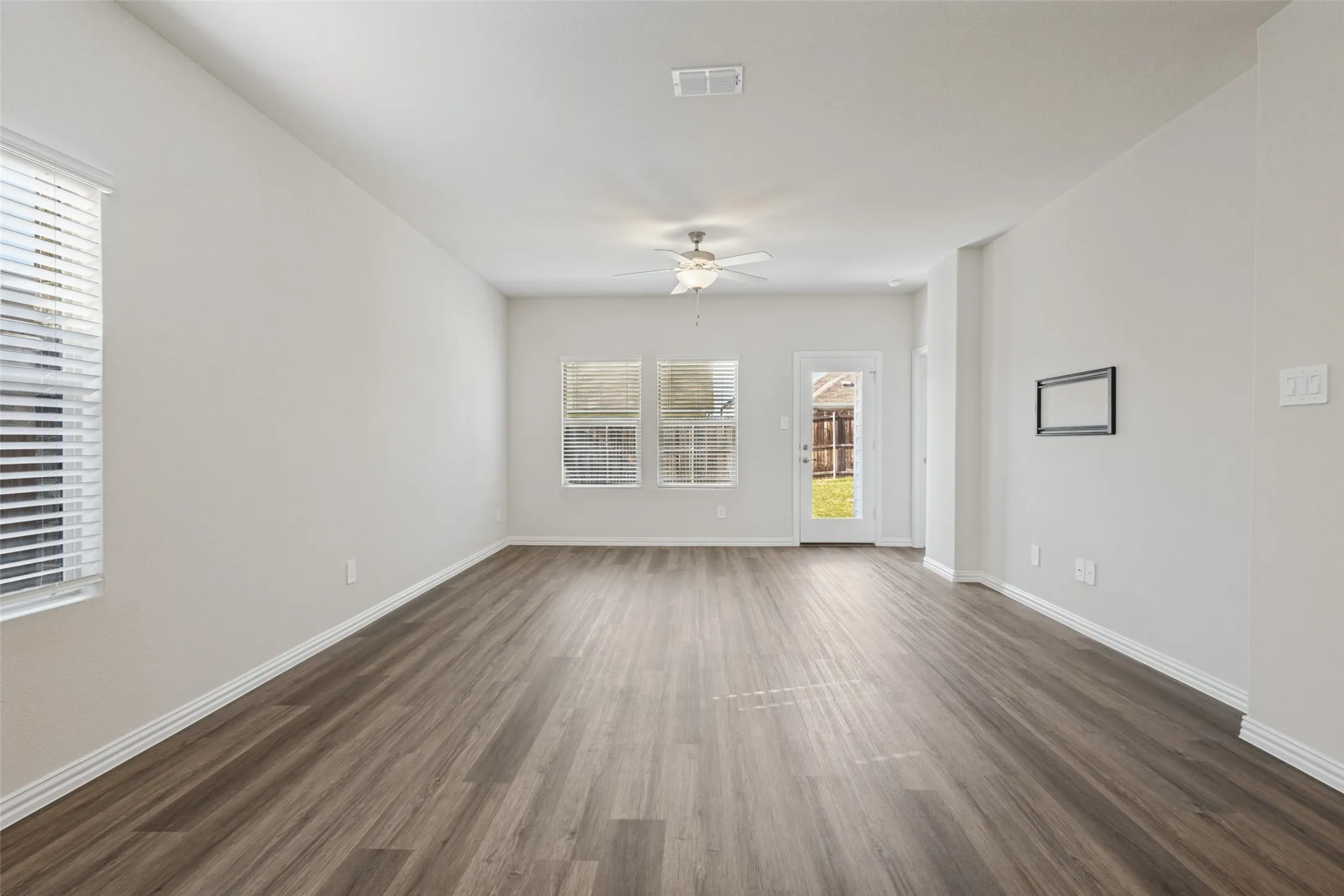 Single Family Residence For Sale in Collin County , 610 Hemingway Lane, Lowry Crossing, Texas 75069, 4 Bedroom, 2 Bathroom, 2 Garage spaces, 2,046 Sqft, built in 2024, mls#21375651, Real Estate Agent in Lowry Crossing, Homes For Sale in Collin county, Homes For Sale in Lowry Crossing, Realtor in Lowry Crossing Texas, Real Estate Brokerage Independent Realty Texas, Luminita Cordes Realtor