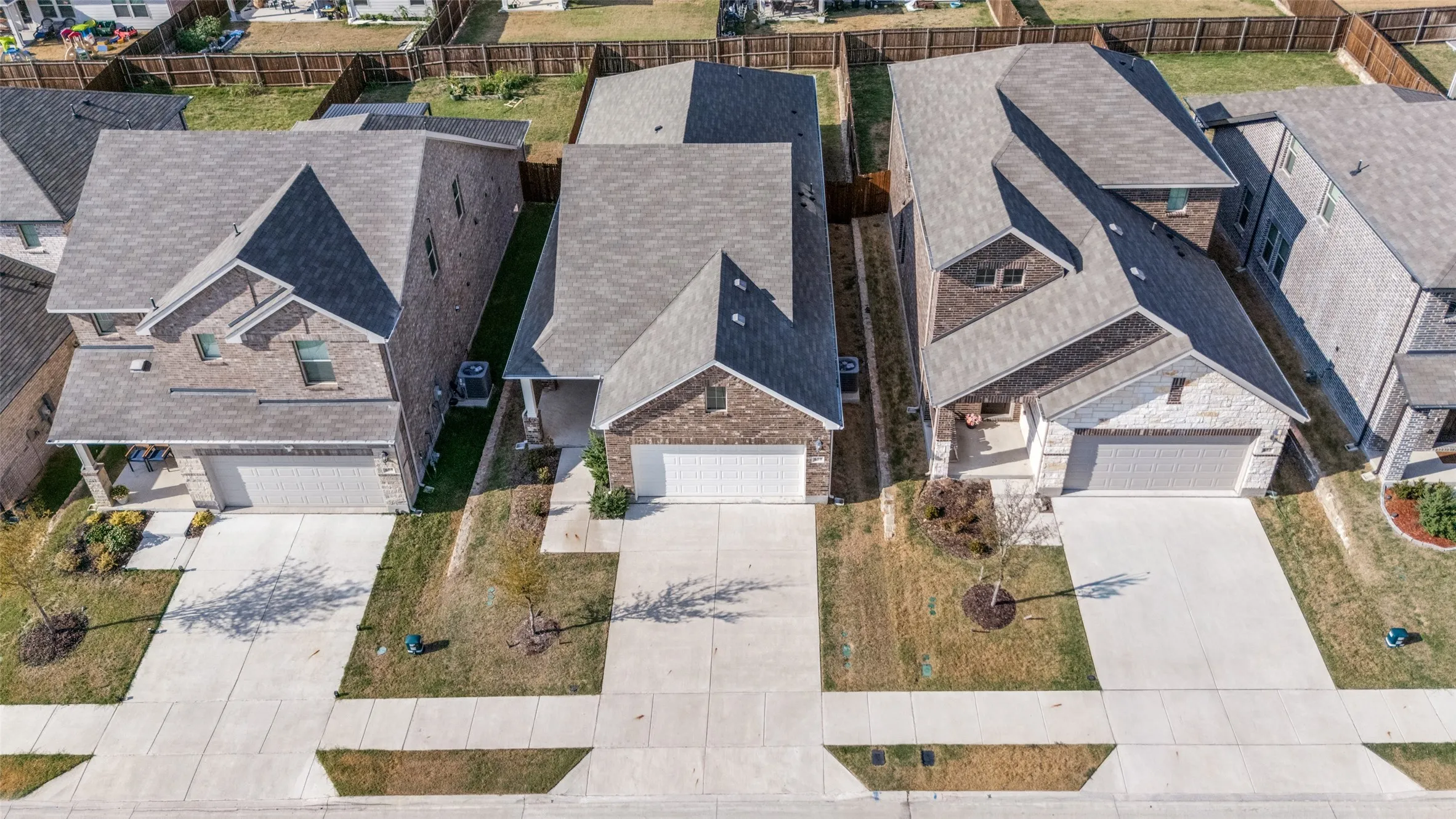 Single Family Residence For Sale in Collin County , 610 Hemingway Lane, Lowry Crossing, Texas 75069, 4 Bedroom, 2 Bathroom, 2 Garage spaces, 2,046 Sqft, built in 2024, mls#21375651, Real Estate Agent in Lowry Crossing, Homes For Sale in Collin county, Homes For Sale in Lowry Crossing, Realtor in Lowry Crossing Texas, Real Estate Brokerage Independent Realty Texas, Luminita Cordes Realtor