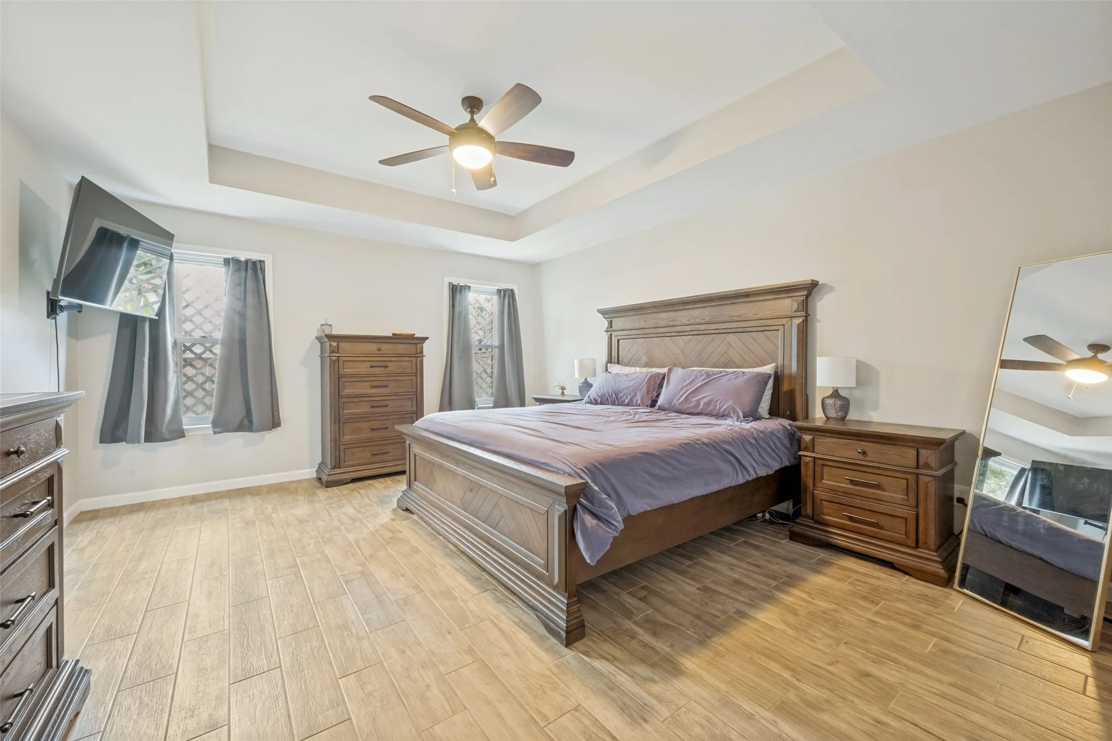 Single Family Residence For Sale in Denton County , 3302 Cliff Oaks Drive, Corinth, Texas 76210, 4 Bedroom, 2 Bathroom, 2 Garage spaces, 1,811 Sqft, built in 1996, mls#21375598, Real Estate Agent in Corinth, Homes For Sale in Denton county, Homes For Sale in Corinth, Realtor in Corinth Texas, Real Estate Brokerage Independent Realty Texas, Luminita Cordes Realtor