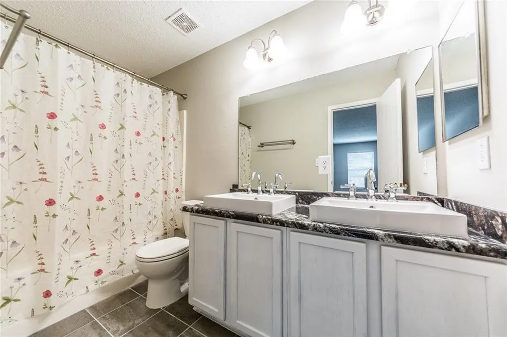 Single Family Residence For Sale in Collin County , 4504 Green Meadow Drive, Mc Kinney, Texas 75070, 3 Bedroom, 2 Bathroom, 2 Garage spaces, 1,687 Sqft, built in 1998, mls#21375659, Real Estate Agent in Mc Kinney, Homes For Sale in Collin county, Homes For Sale in Mc Kinney, Realtor in Mc Kinney Texas, Real Estate Brokerage Independent Realty Texas, Luminita Cordes Realtor
