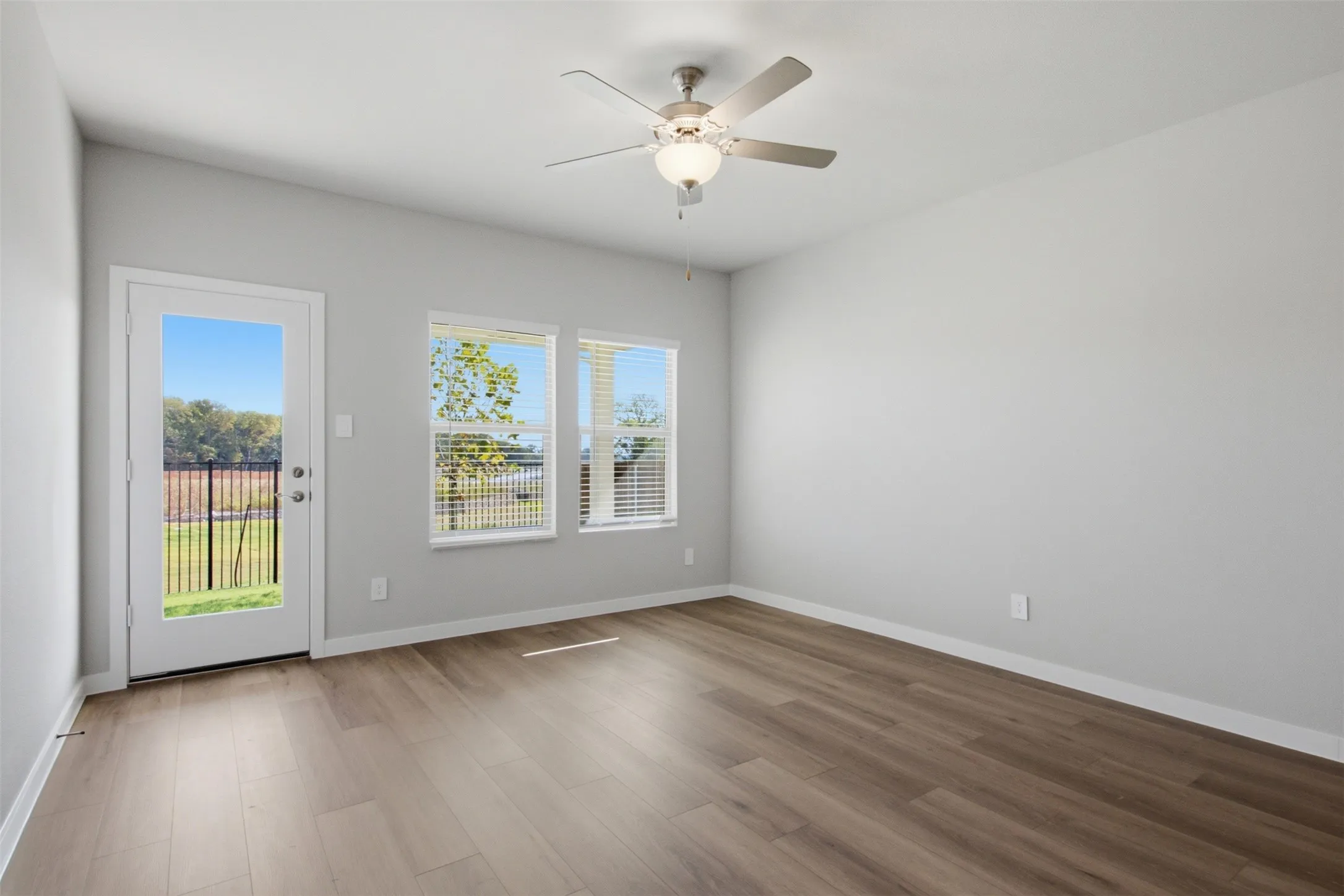 Single Family Residence For Rent in Collin County , 6015 Alderton Drive, Mc Kinney, Texas 75071, 3 Bedroom, 2 Bathroom, 2 Garage spaces, 1,551 Sqft, built in 2026, mls#21373842, Real Estate Agent in Mc Kinney, Homes For Rent in Collin county, Homes For Rent in Mc Kinney, Realtor in Mc Kinney Texas, Real Estate Brokerage Independent Realty Texas, Luminita Cordes Realtor